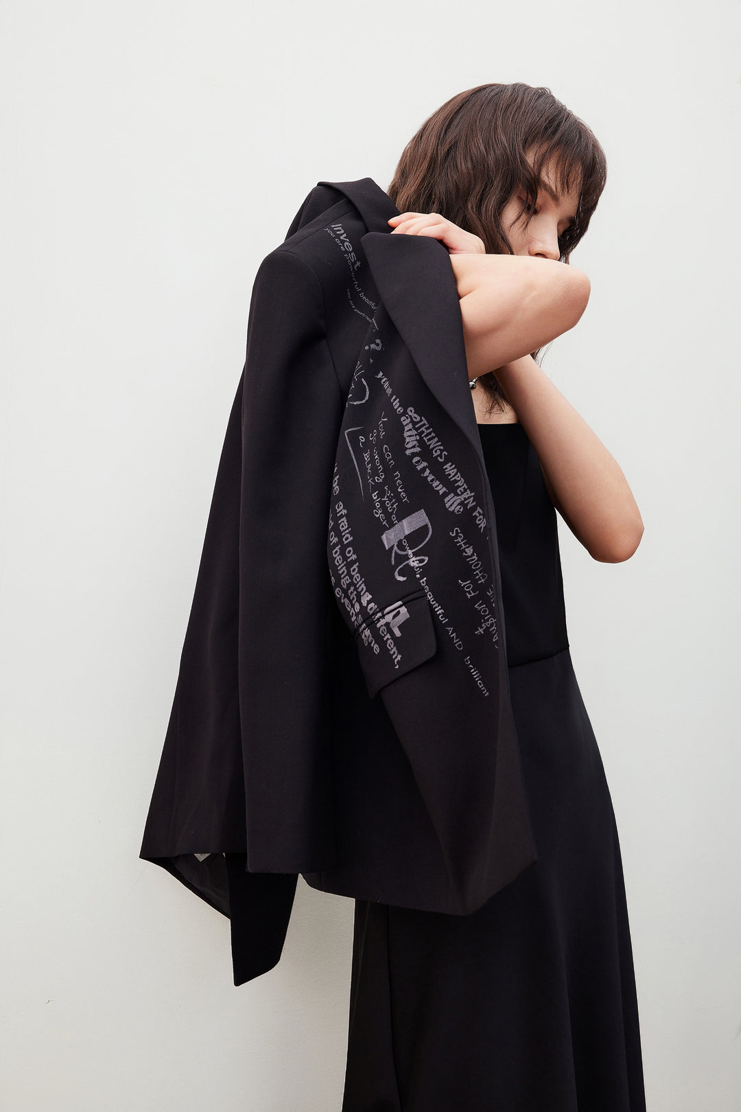 標準領長袖獨立西裝外套