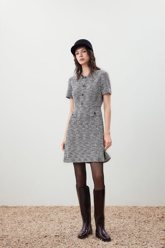 圓領短袖連身裙