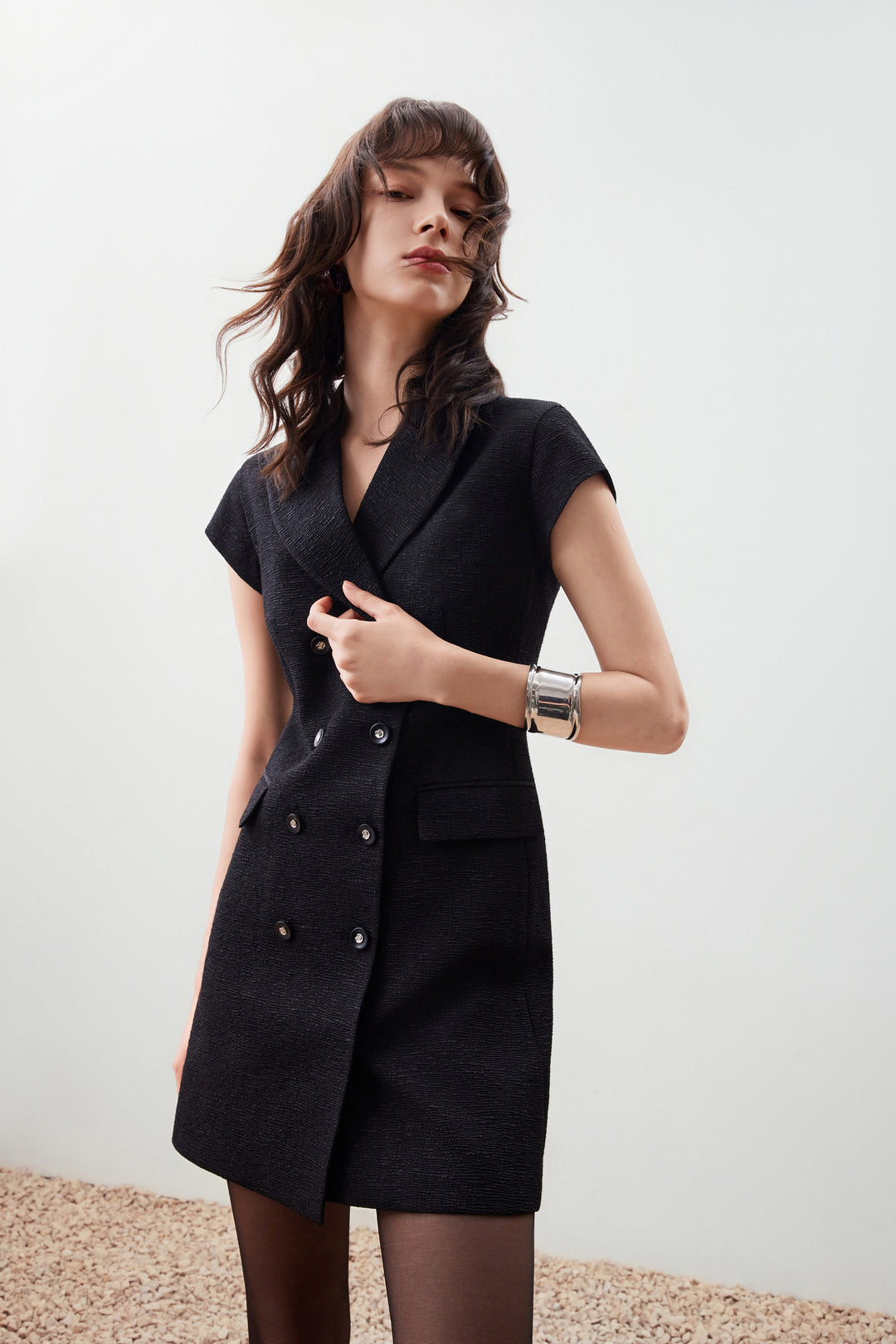 Textured 翻領連身裙