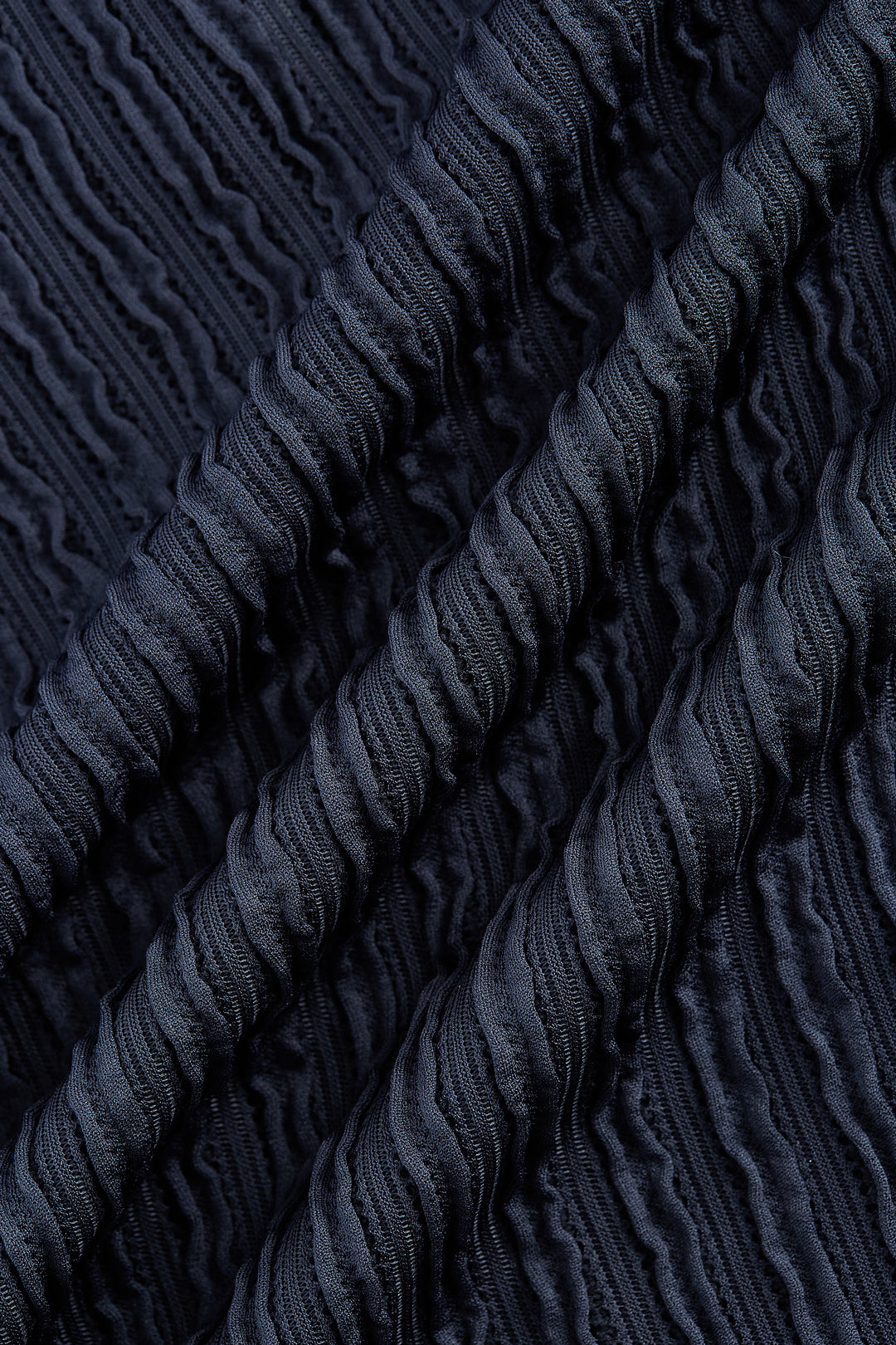 圓領長袖切駁衫