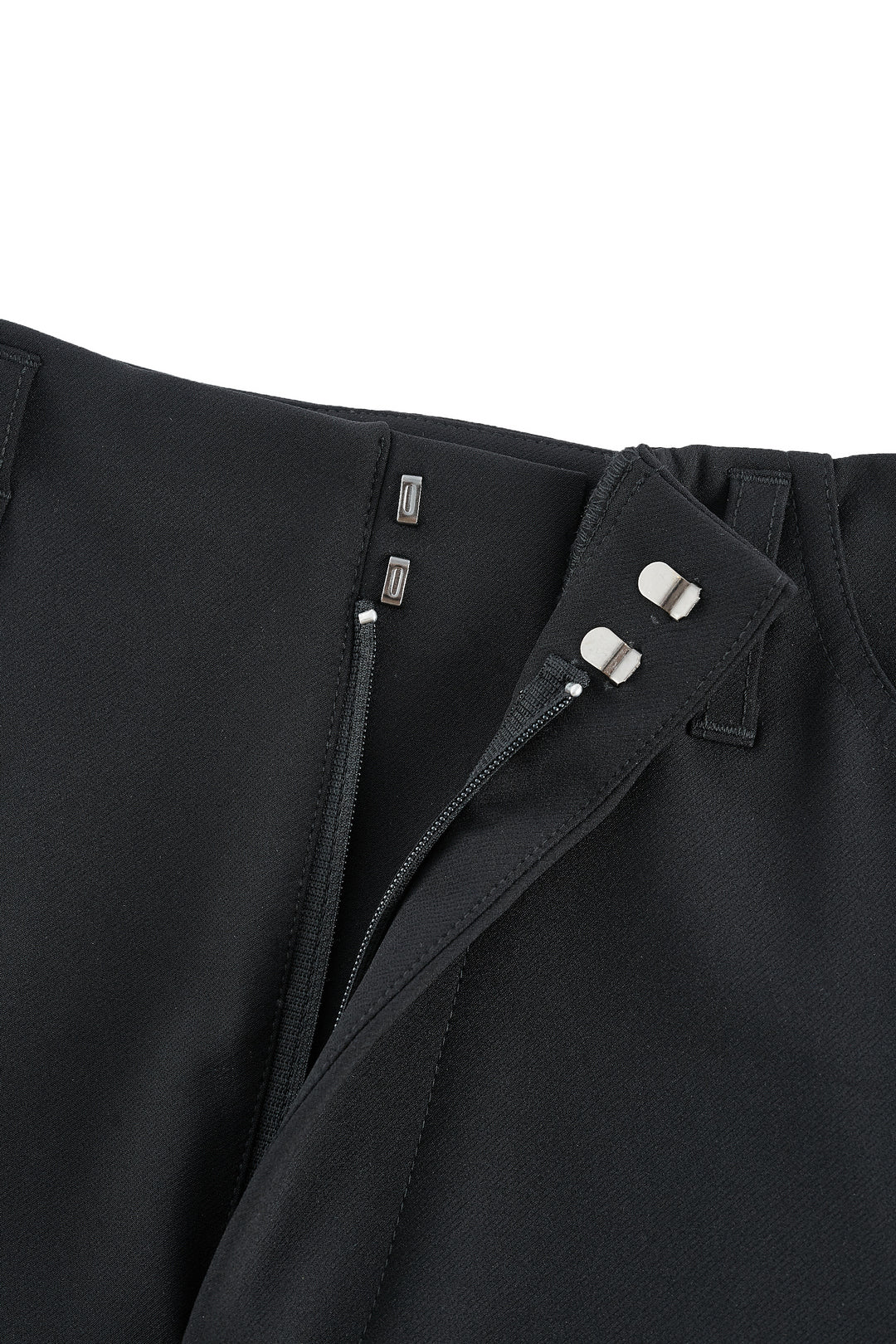 修身喇叭休閒長褲(配腰帶)