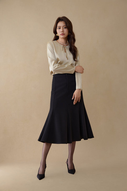 Round Neck Long Sleeve Blouse