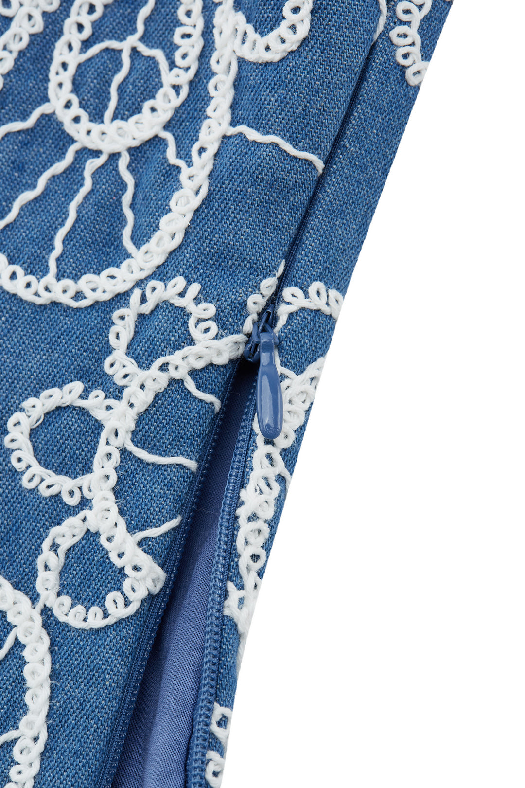 BLAACK | Front Round Collar & Back Square Neck Blouse