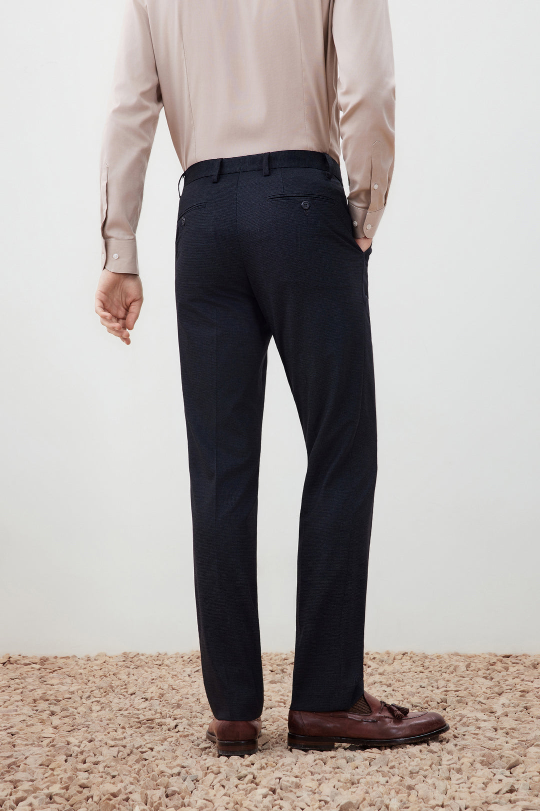 Multi-Way Stretch 獨立西裝褲