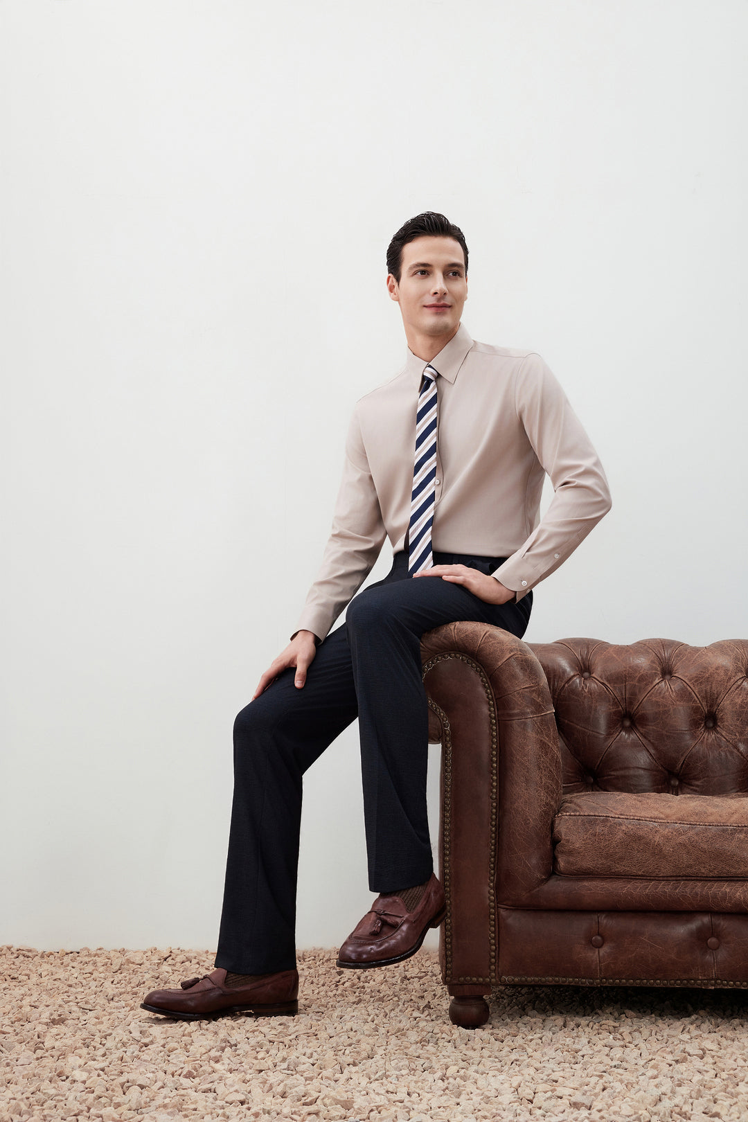 Multi-Way Stretch 獨立西裝褲