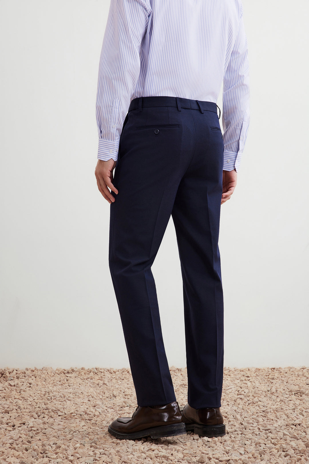 Multi-Way Stretch 獨立西裝褲