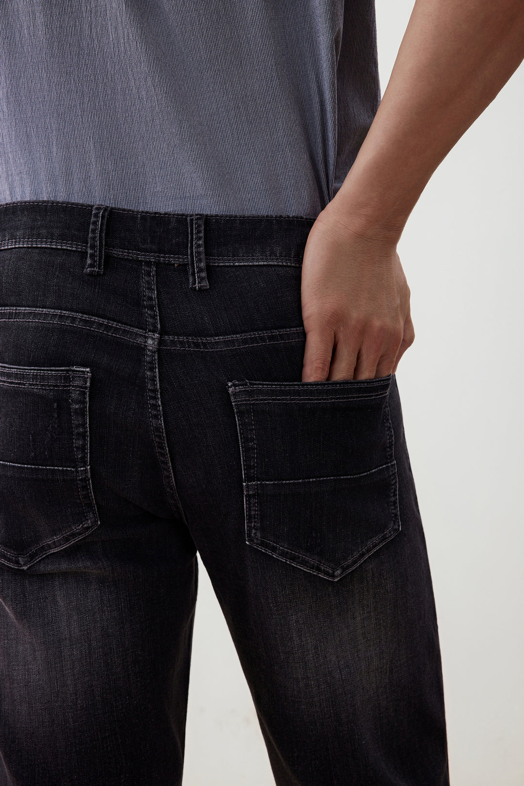 Ultra Stretch 牛仔褲