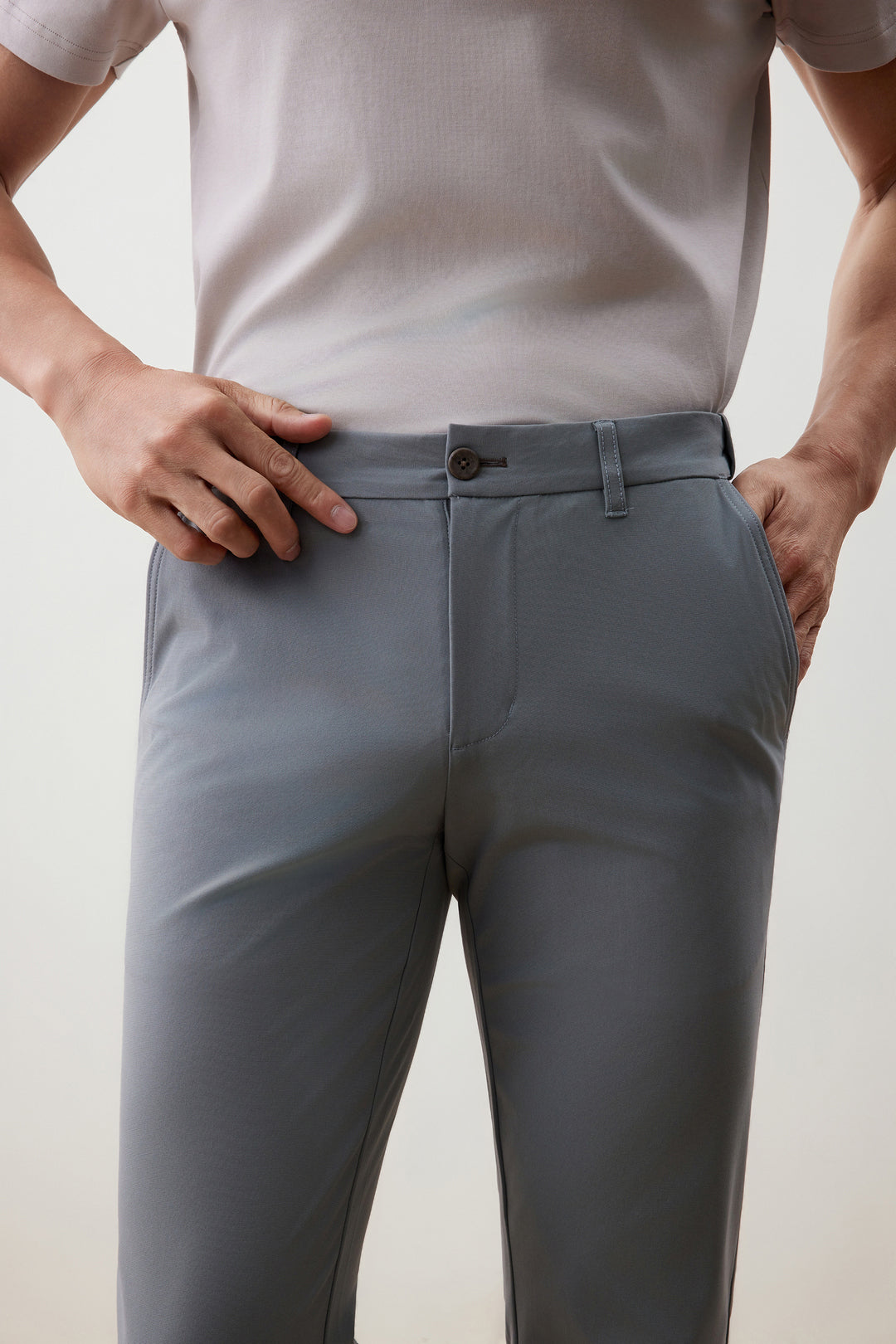 Multi-Way Stretch 休閒長褲