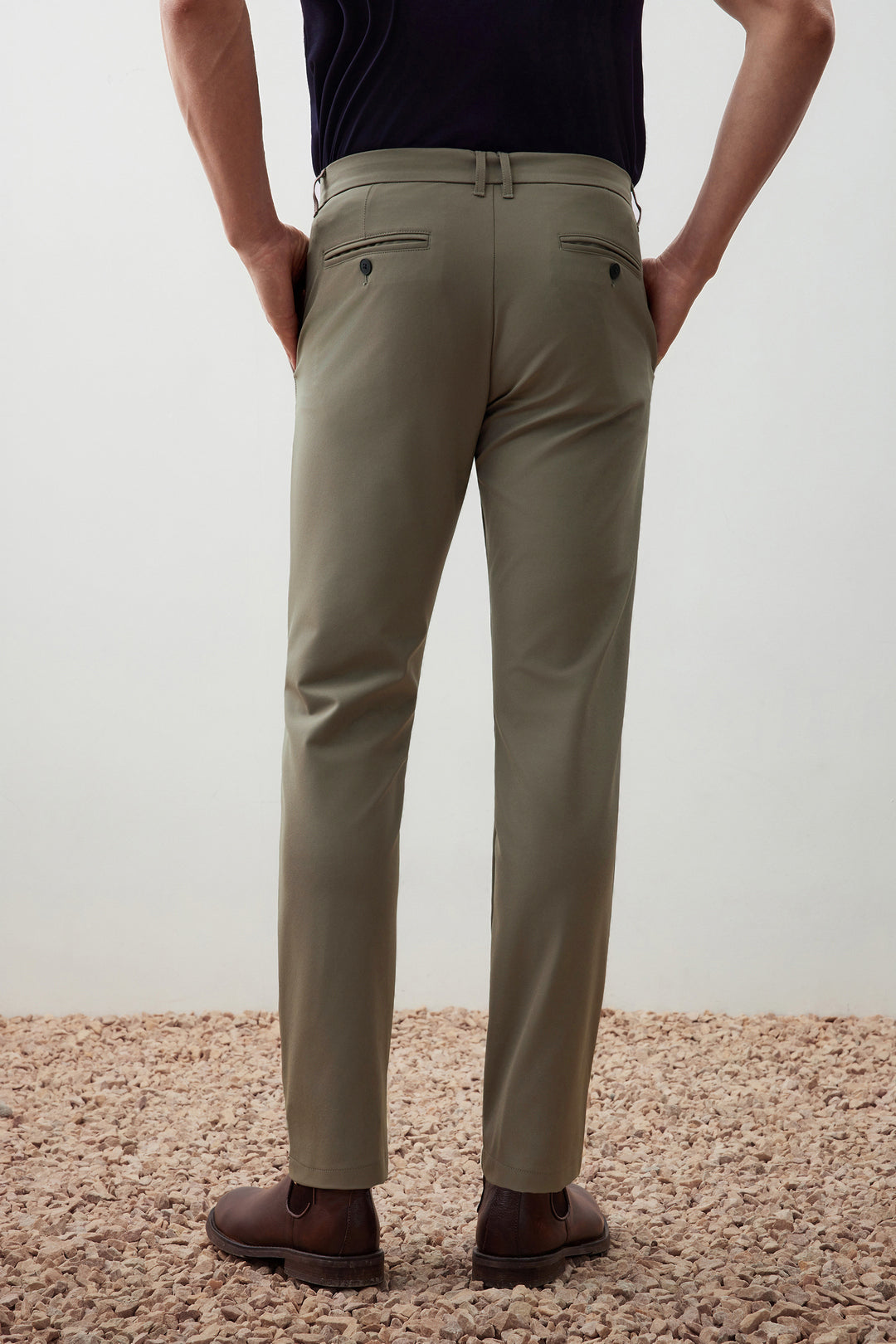 Multi-Way Stretch 休閒長褲