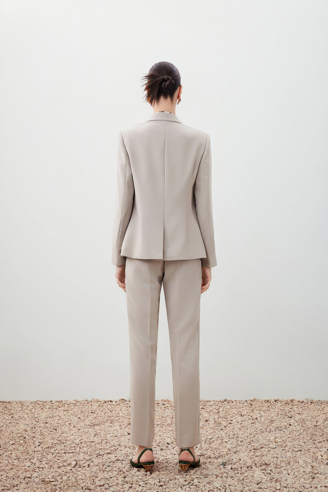 Multi-Way Stretch 標準領套裝西裝外套(配頸巾)