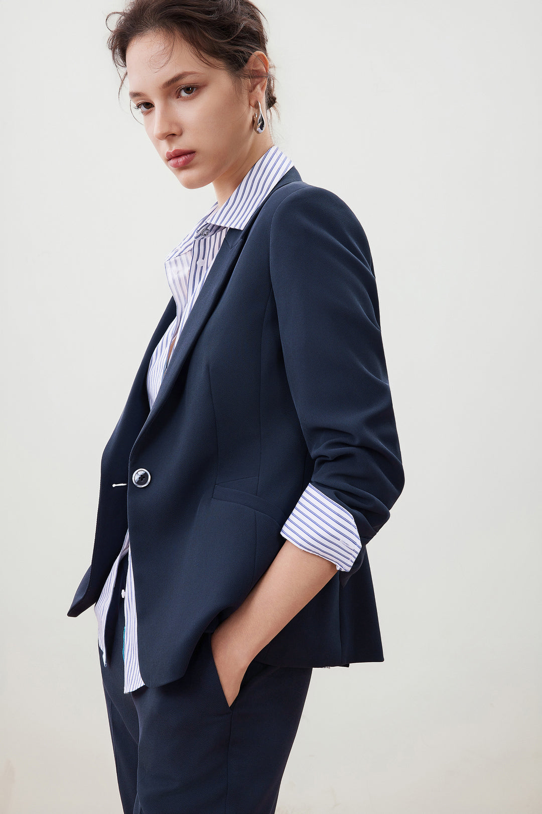 劍領長袖套裝西裝外套