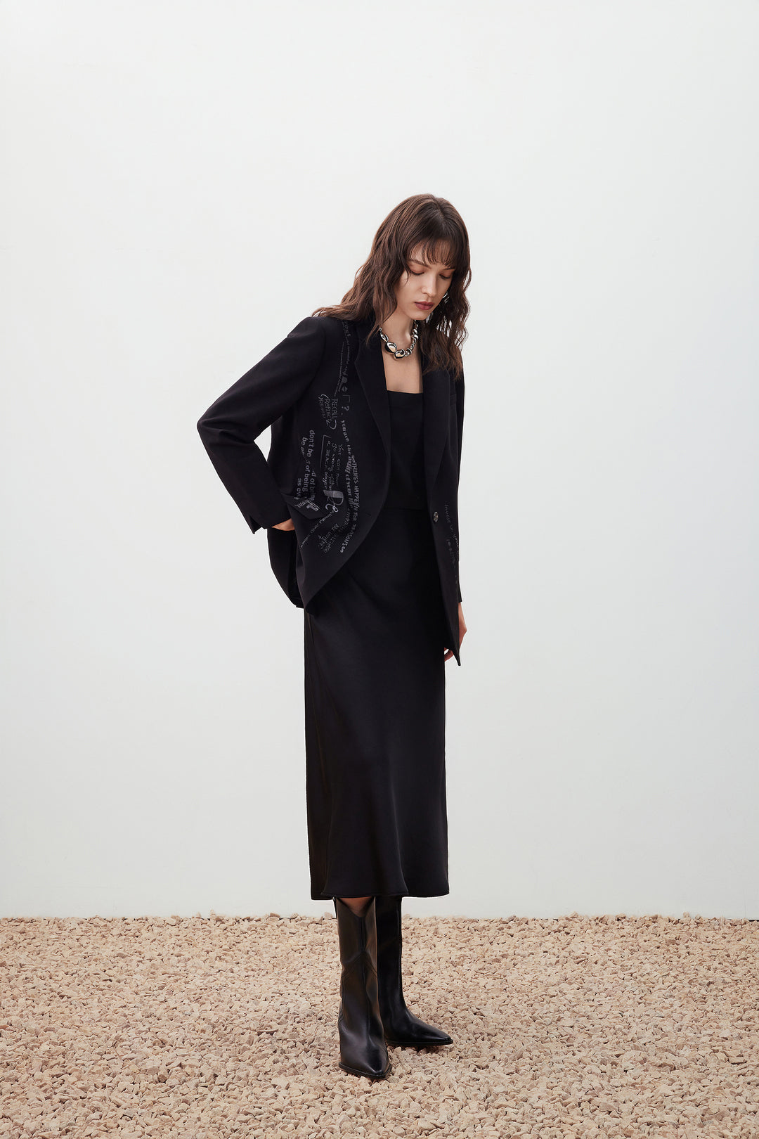 標準領長袖獨立西裝外套