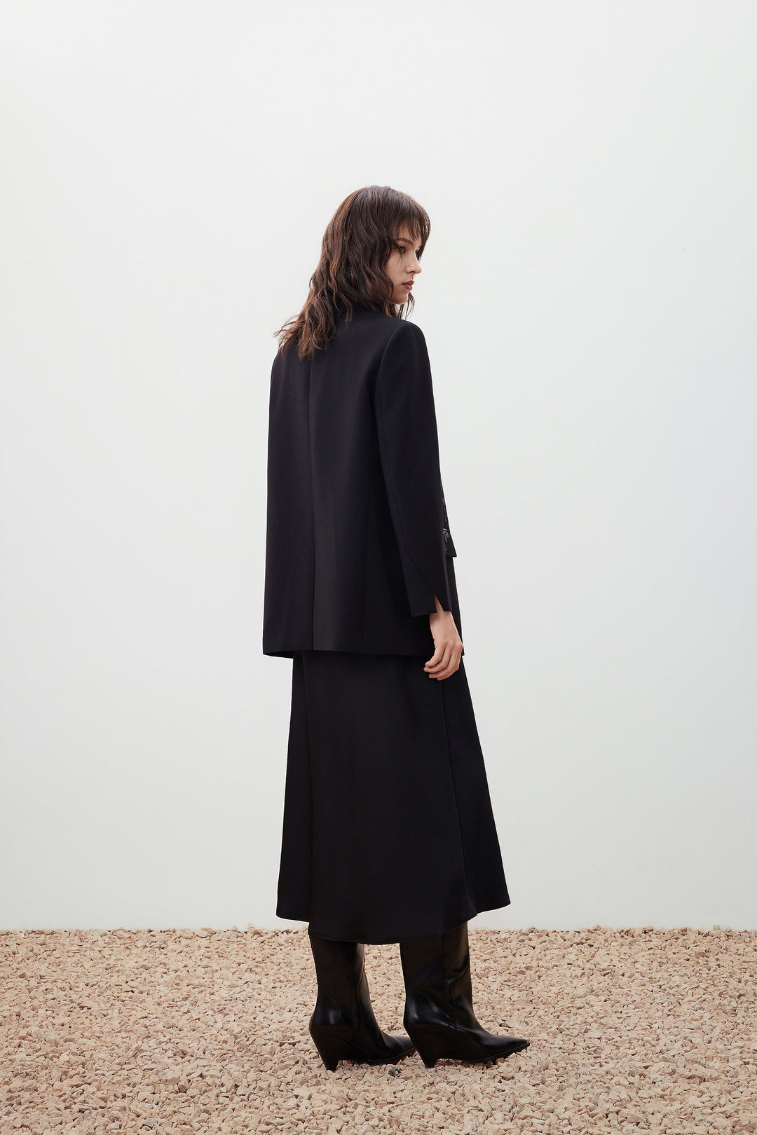 標準領長袖獨立西裝外套