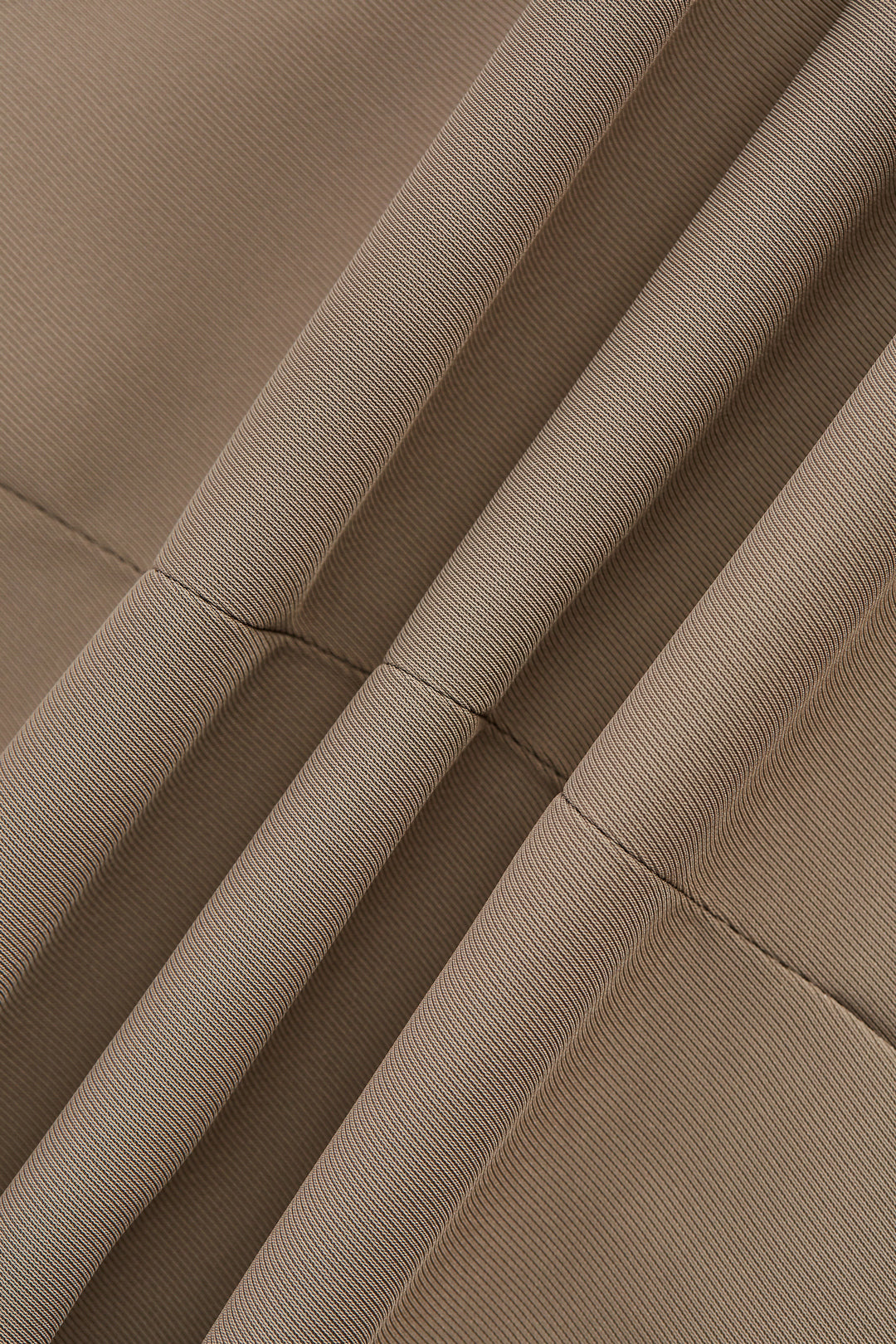 Twill 劍領獨立西裝外套(配鏈條腰帶)