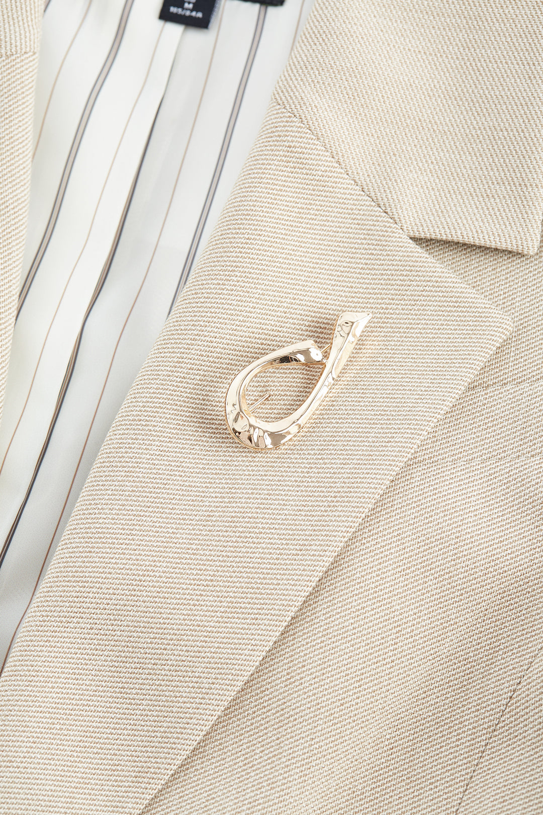 Twill 標準領套裝西裝外套(配胸針)