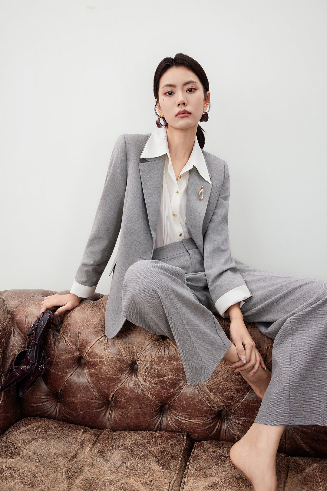 G2000 WOMAN-notch-lapel-long-sleeve-suit-blazer-with-brooch-56212065-Grey