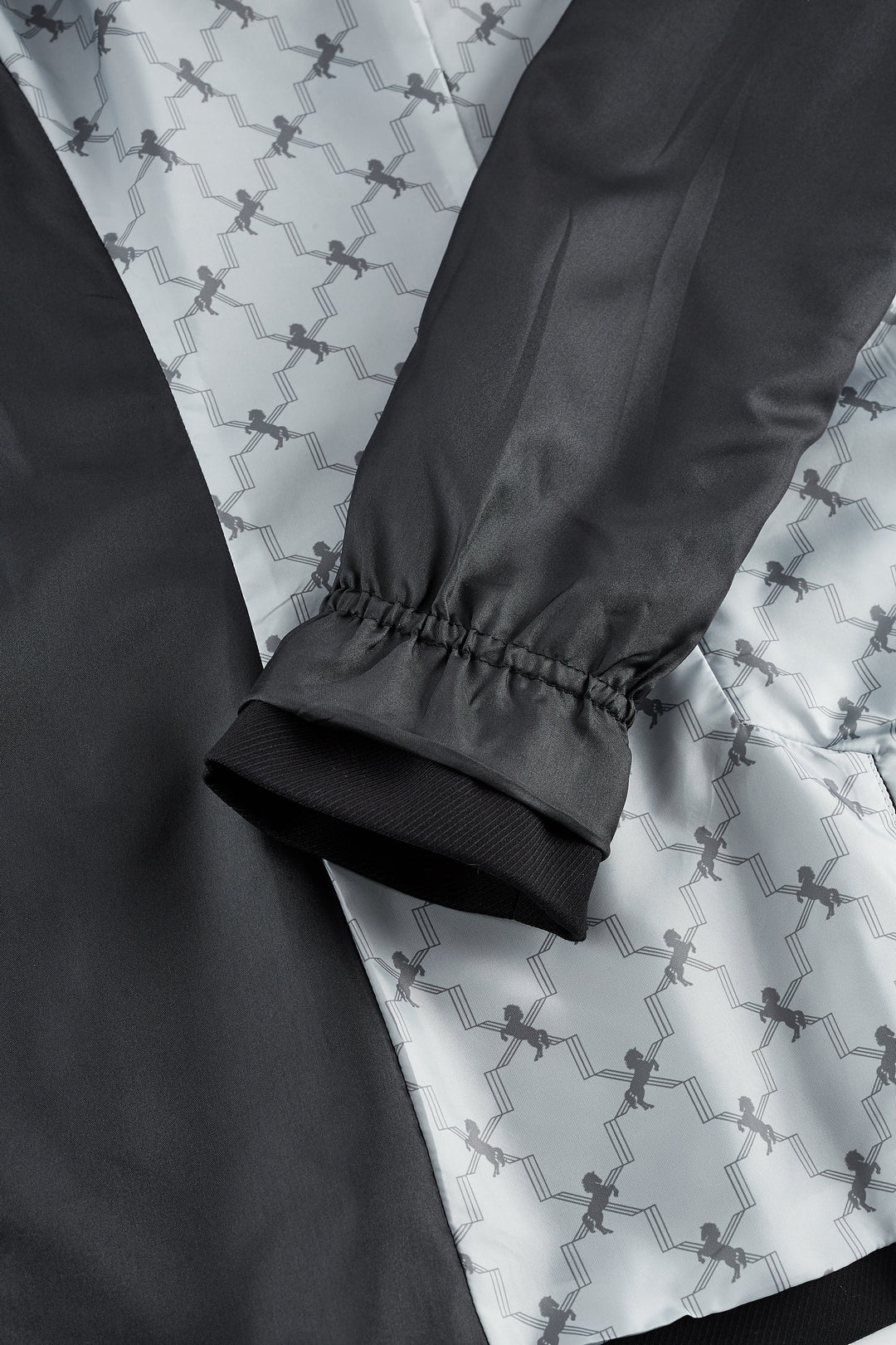 標準領長袖套裝西裝外套(配胸針)