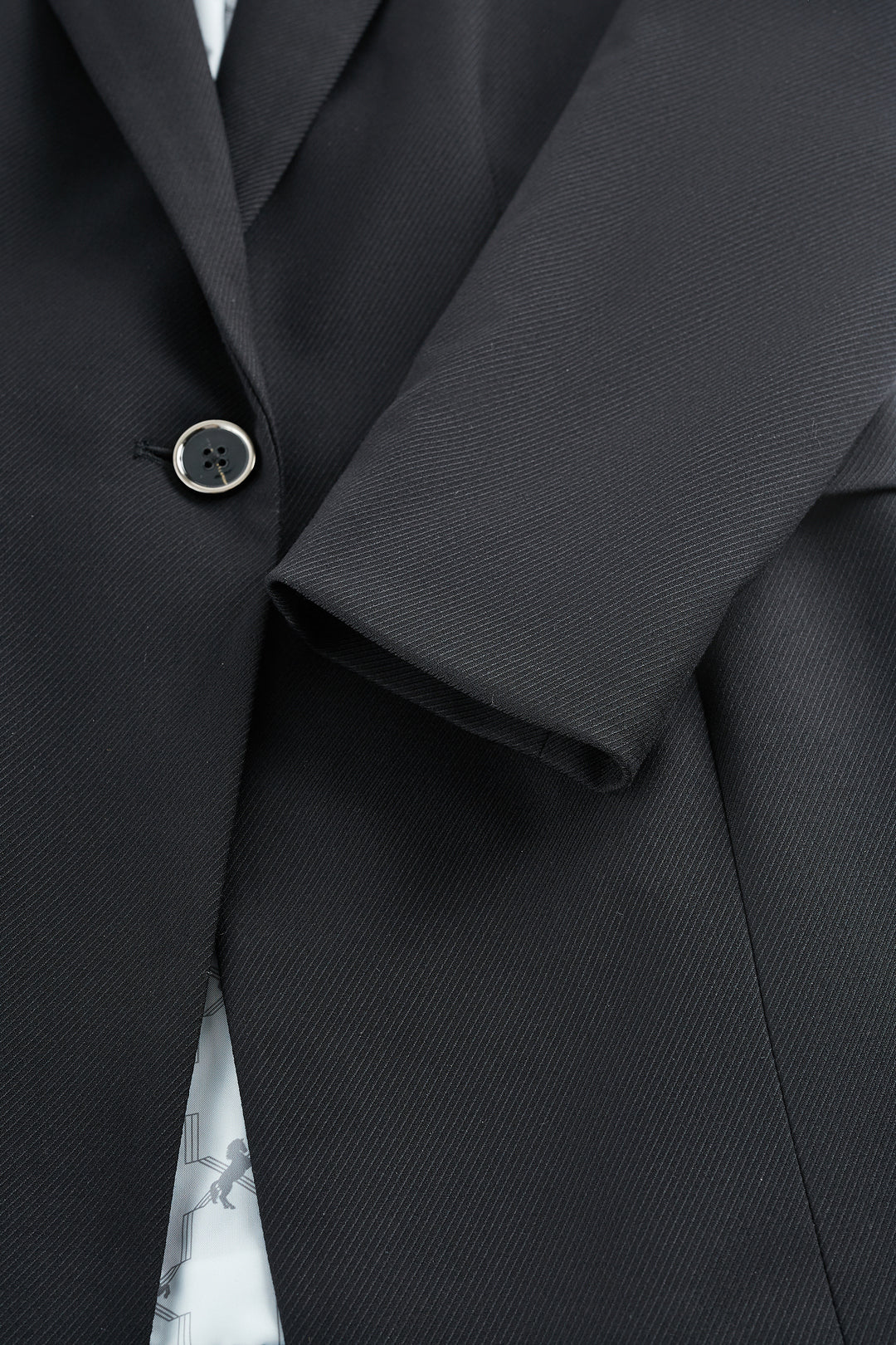 標準領長袖套裝西裝外套(配胸針)