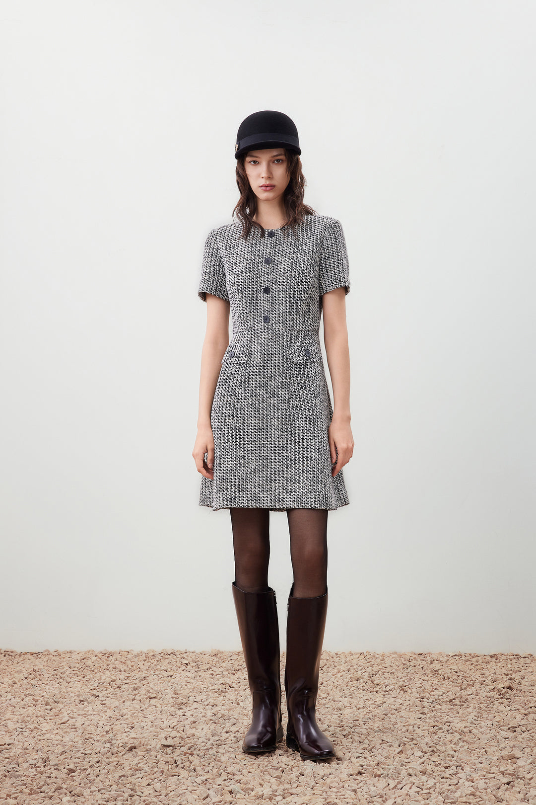 圓領短袖連身裙