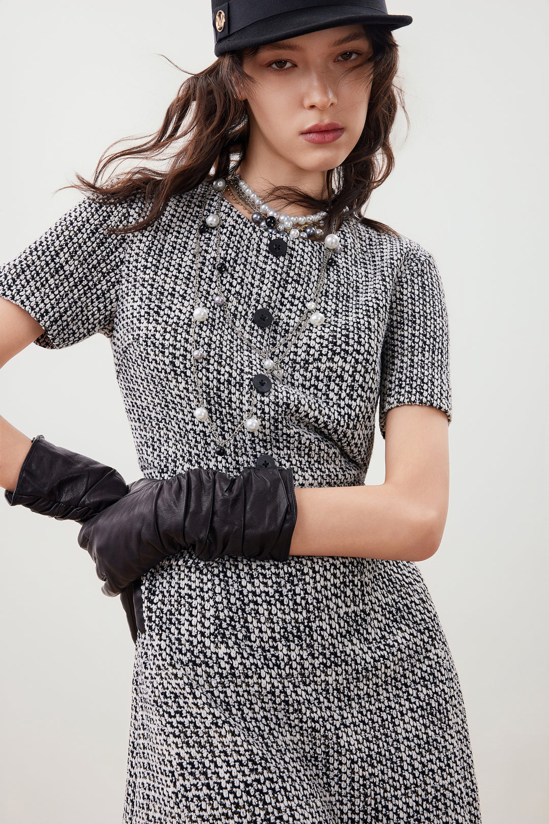 圓領短袖連身裙