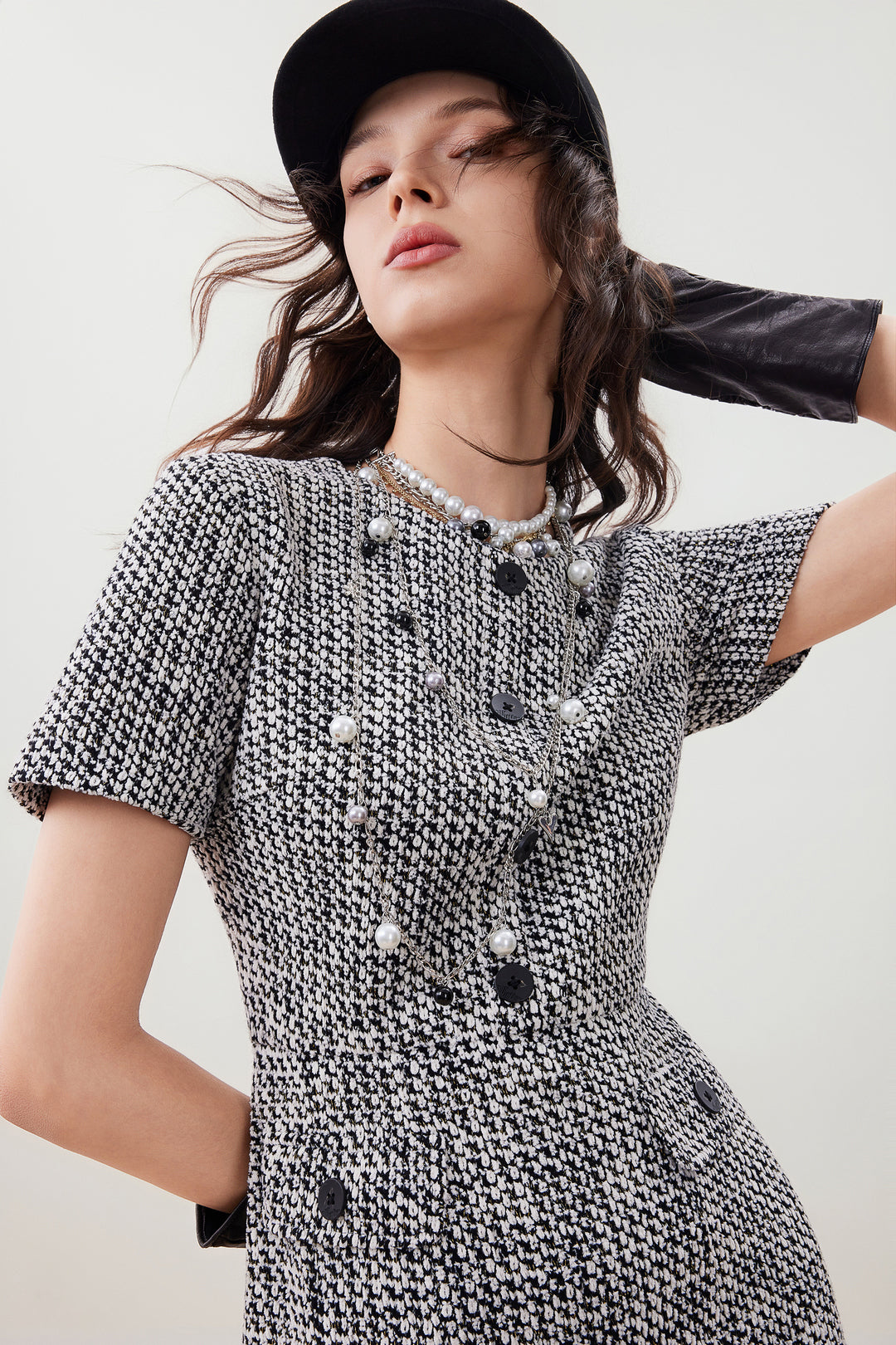 圓領短袖連身裙