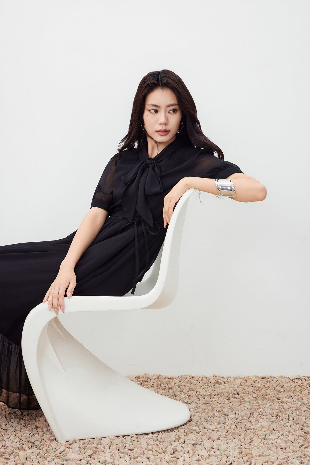 Chiffon 綁帶領連身裙(配領帶)