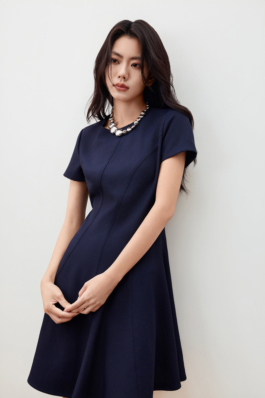 Opaque 圓領連身裙