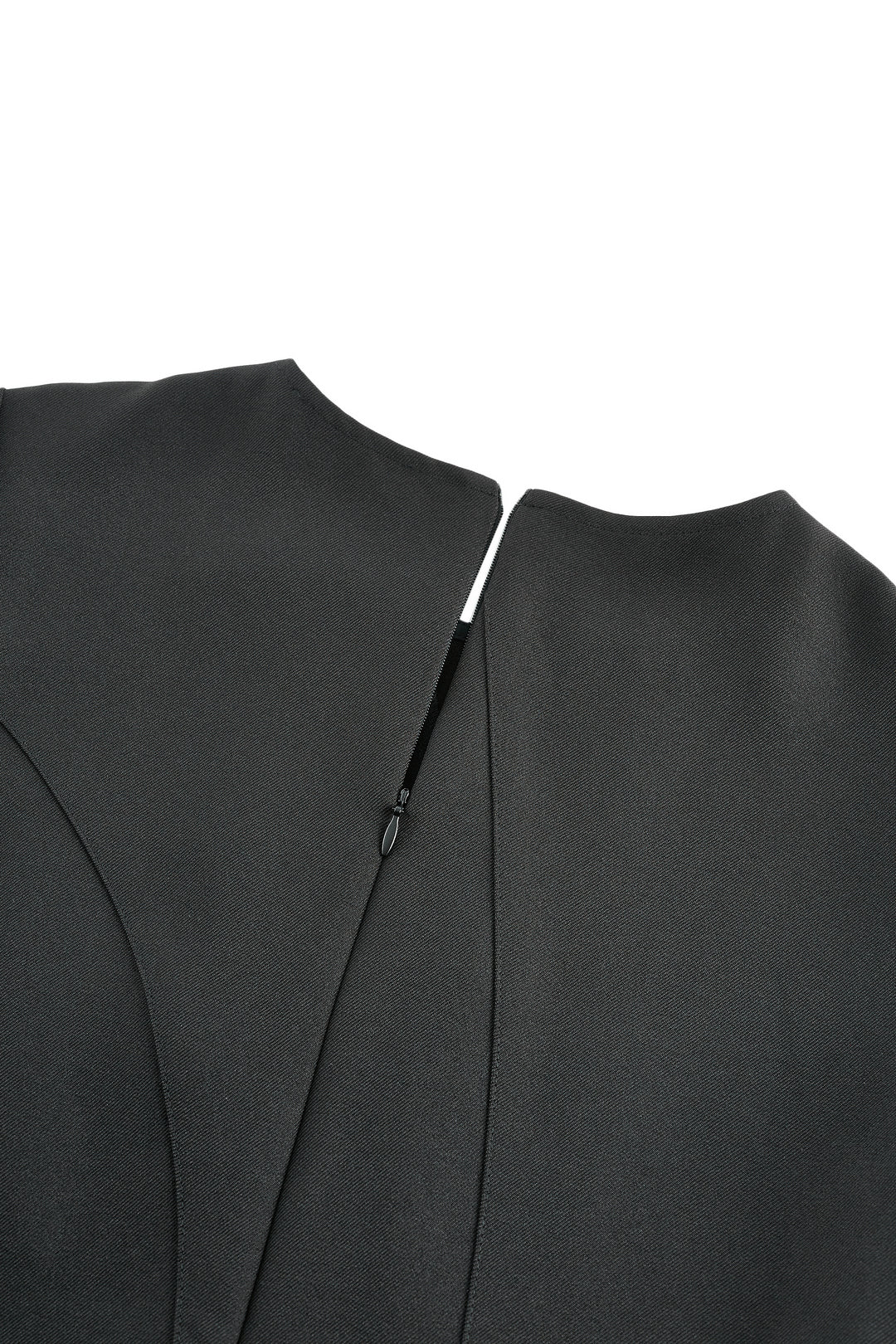 Opaque 圓領連身裙