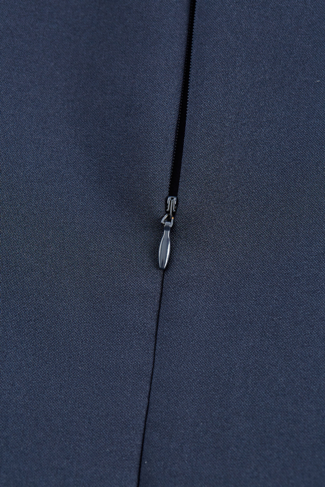 Water Repellent 圓領連身裙