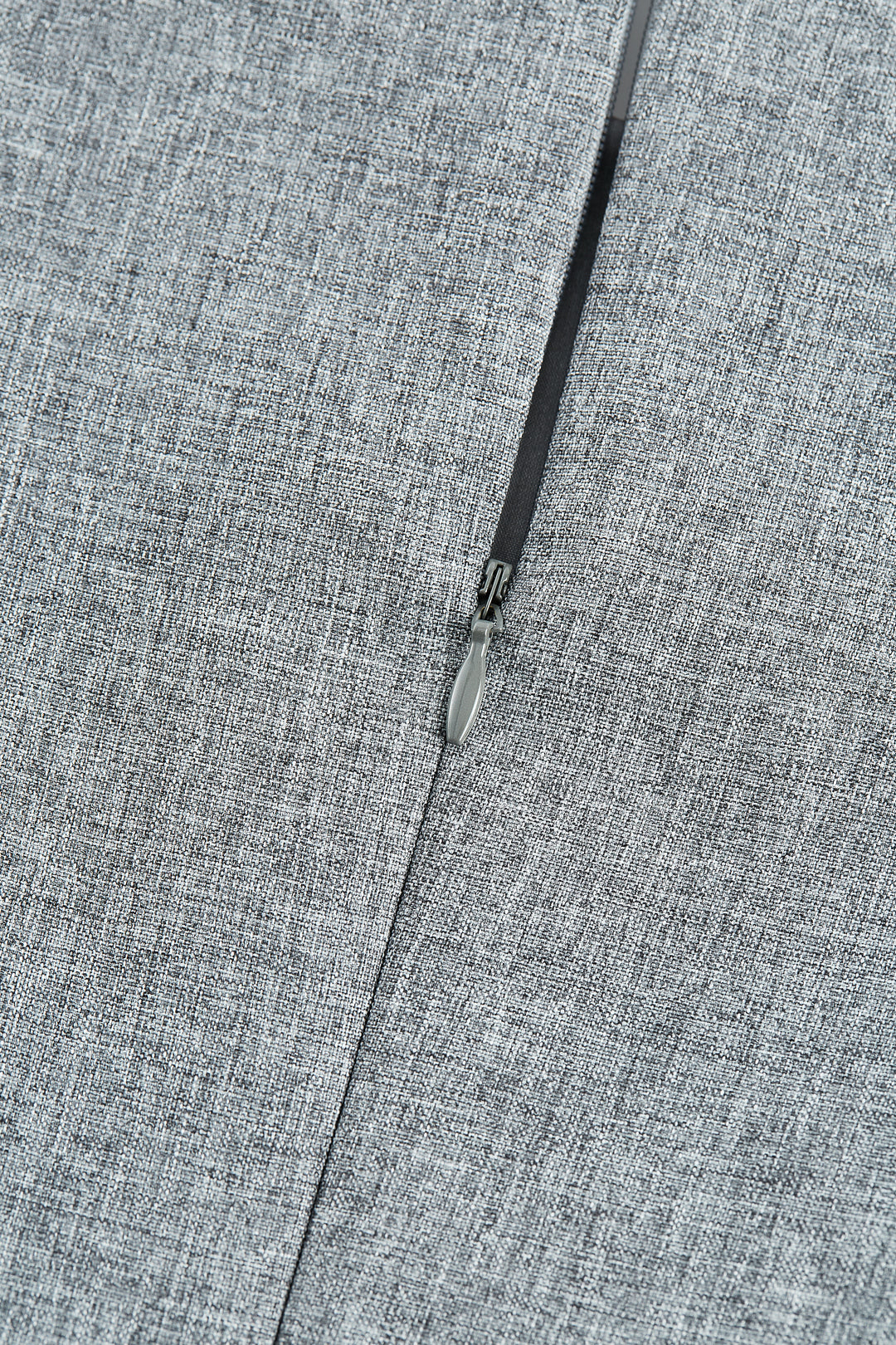 Water Repellent 圓領連身裙