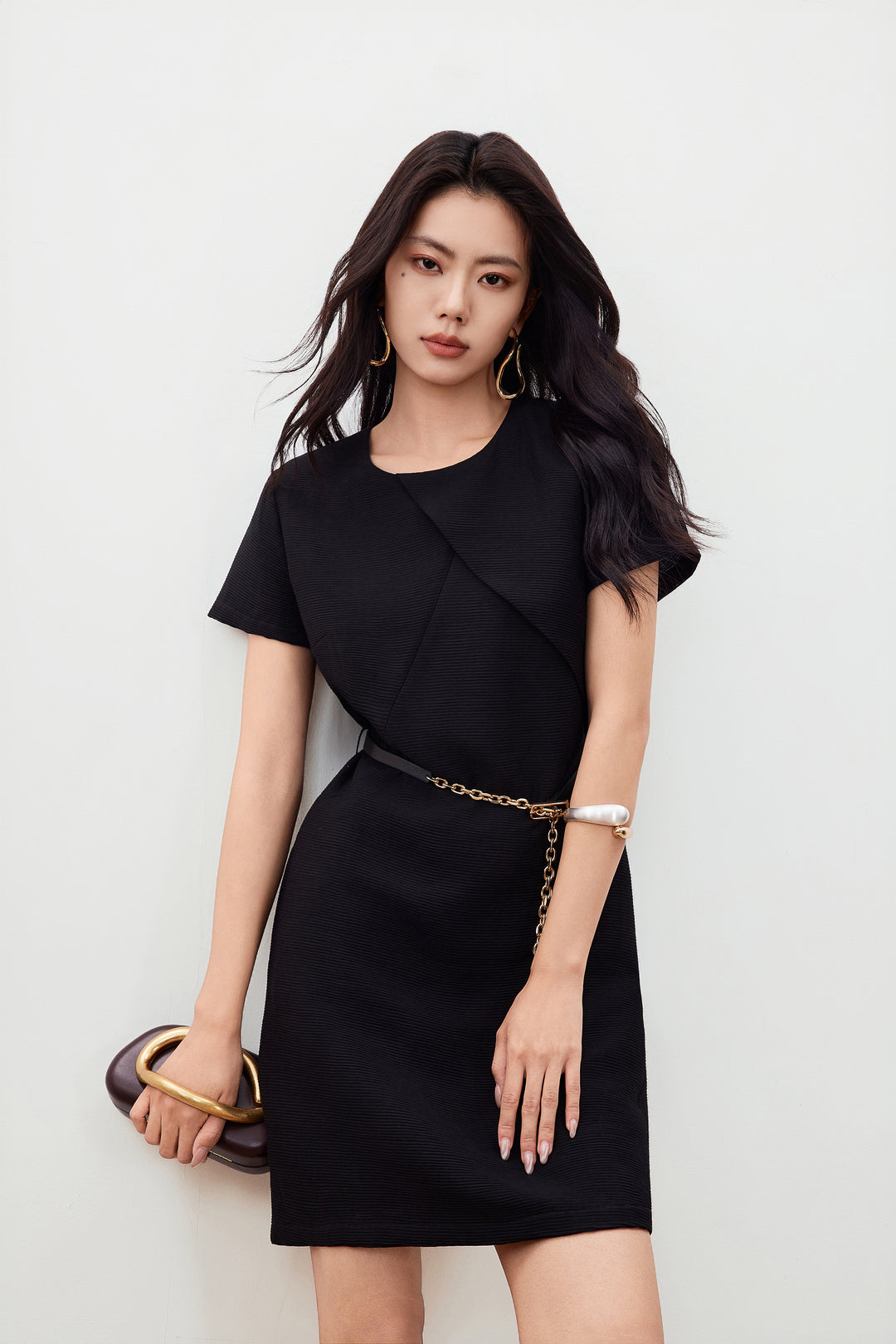 圓領短袖連身裙(配腰帶)