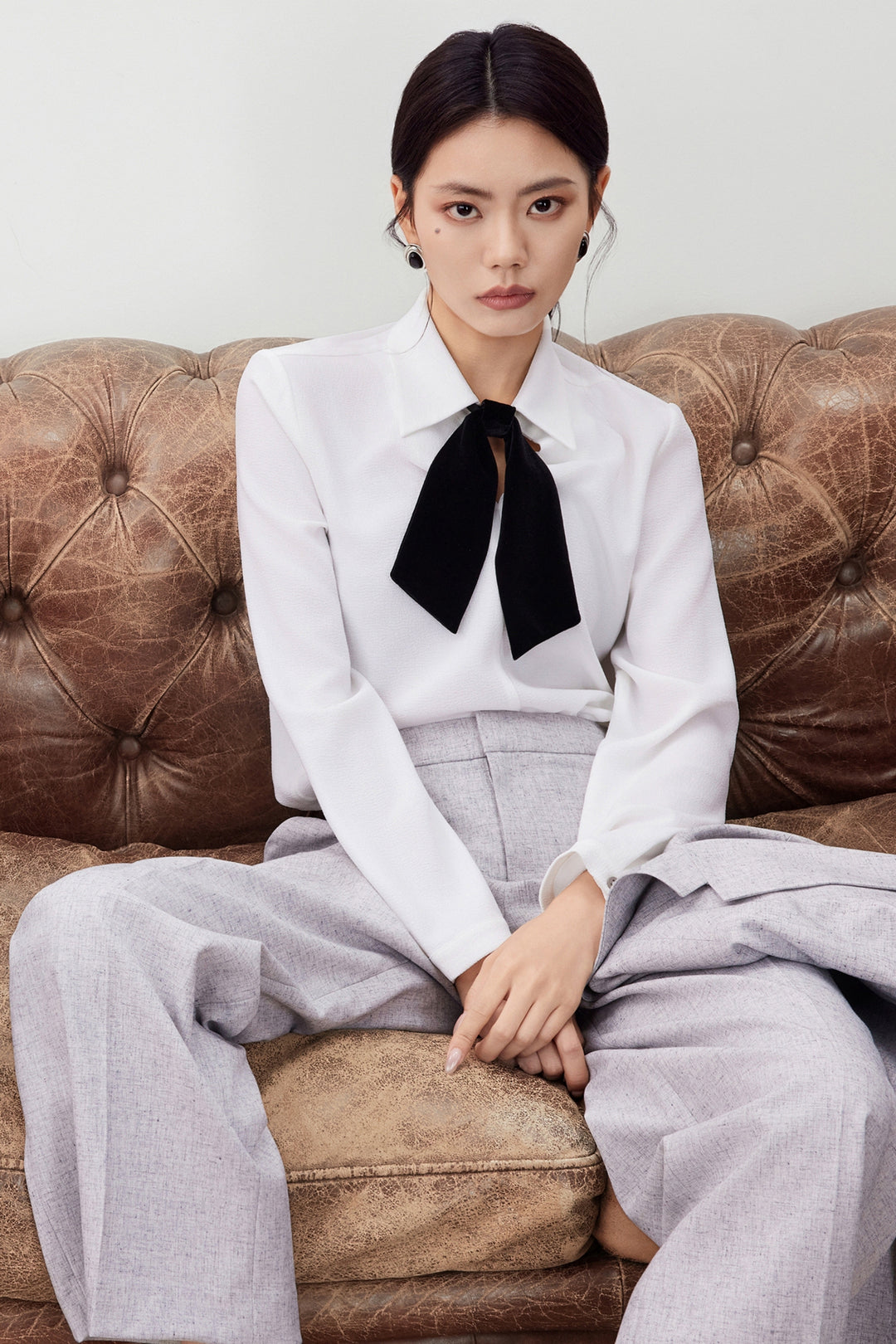 G2000 WOMAN-shirt-neck-long-sleeve-long-sleeve-blouse-with-detachable-velvet-bow-56241071-White