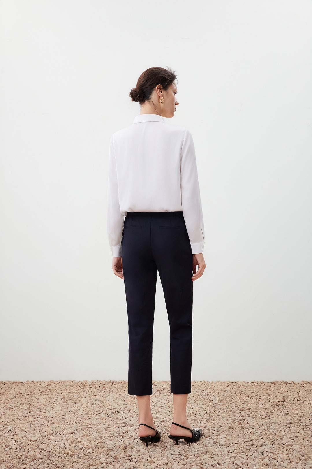 Satin 恤衫領襯衫(配可拆式絲巾項鍊)