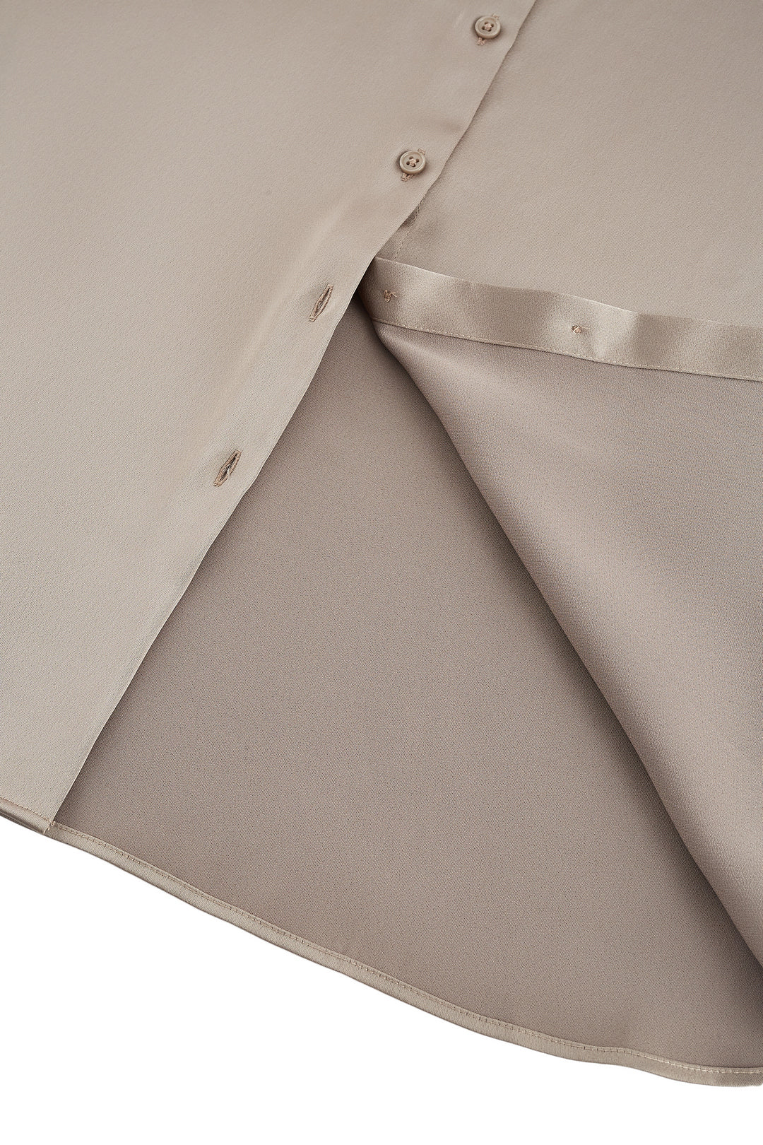 Satin 恤衫領襯衫(配可拆式絲巾項鍊)