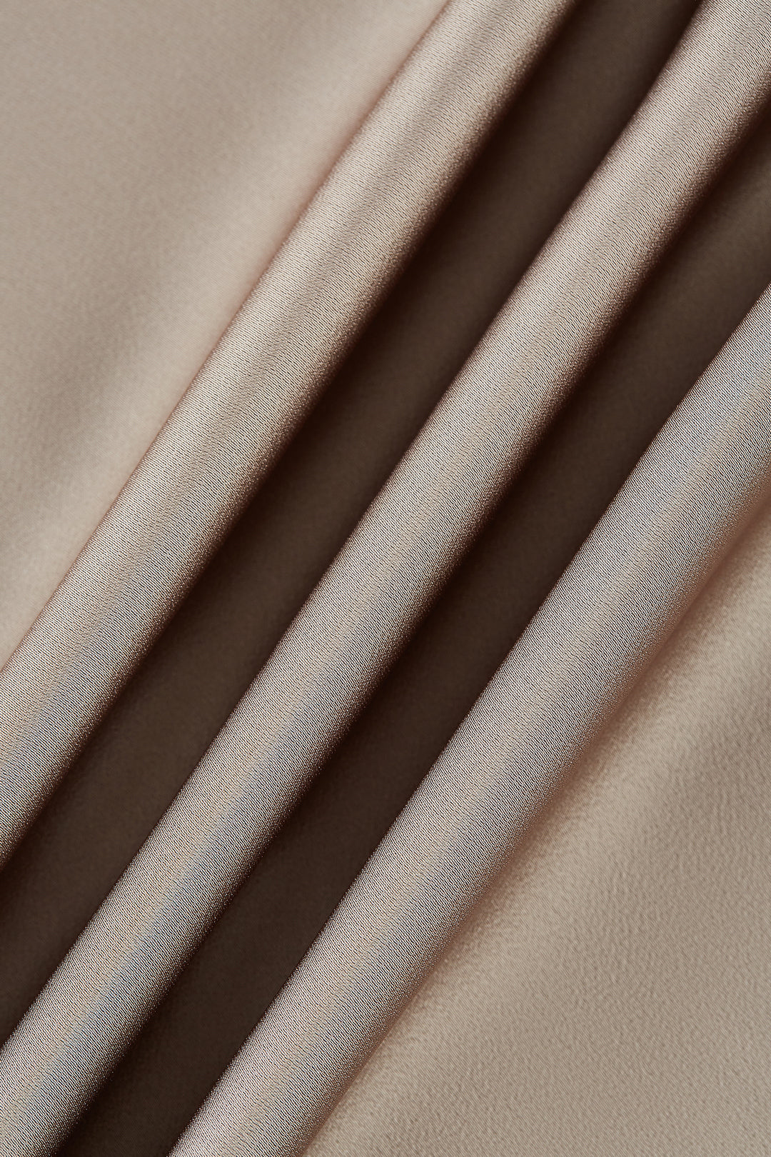 Satin 恤衫領襯衫(配可拆式絲巾項鍊)