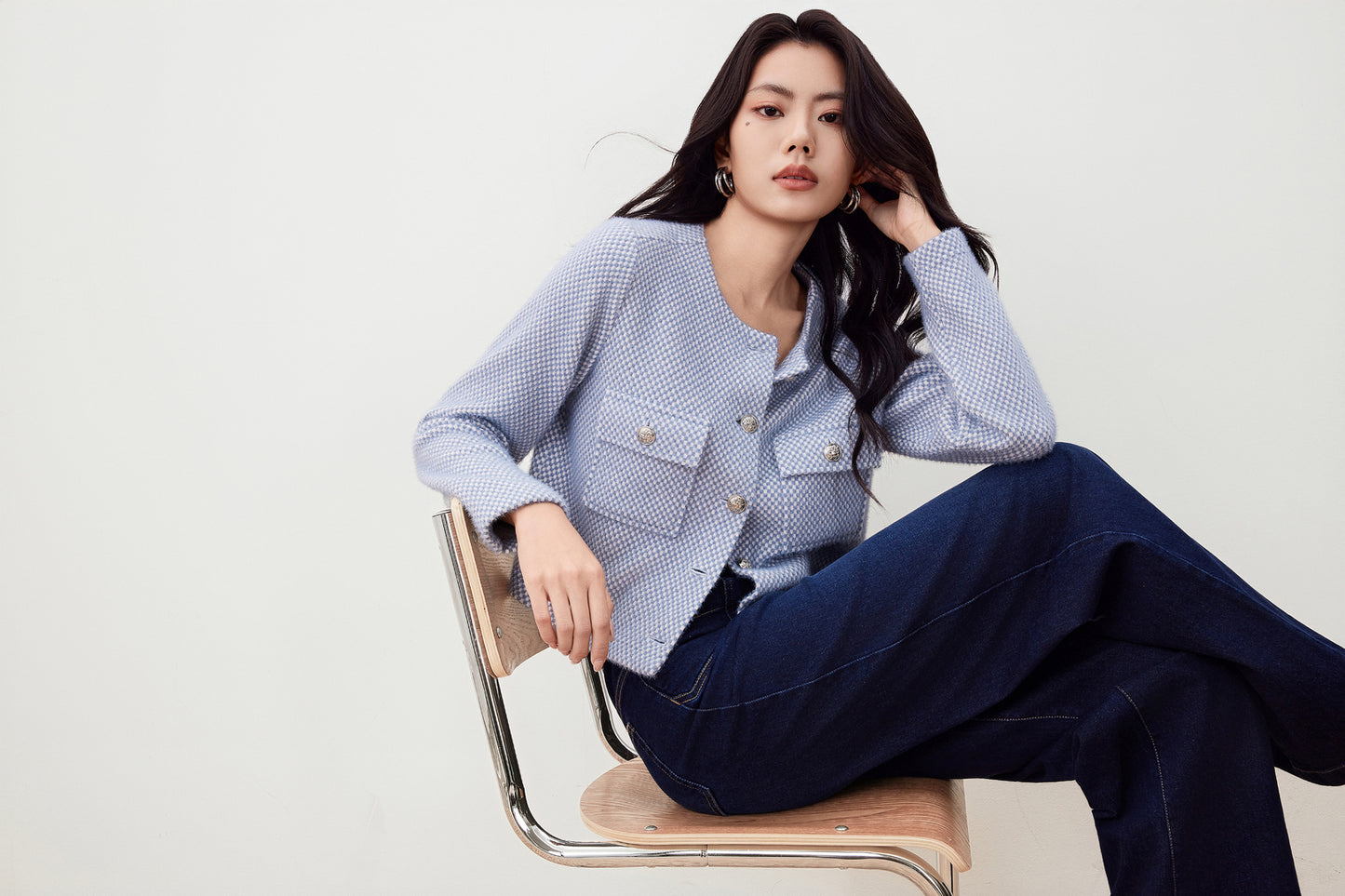 圓領長袖切駁衫