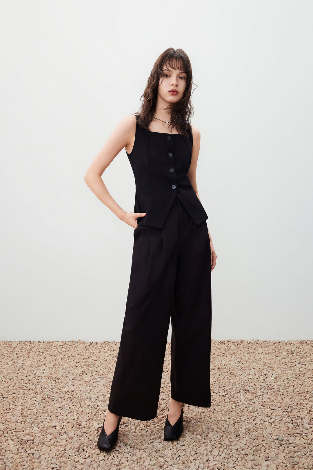 Square Neck Sleeveless Blouse