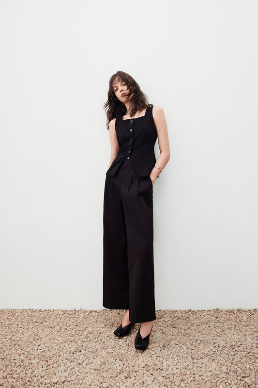 Square Neck Sleeveless Blouse