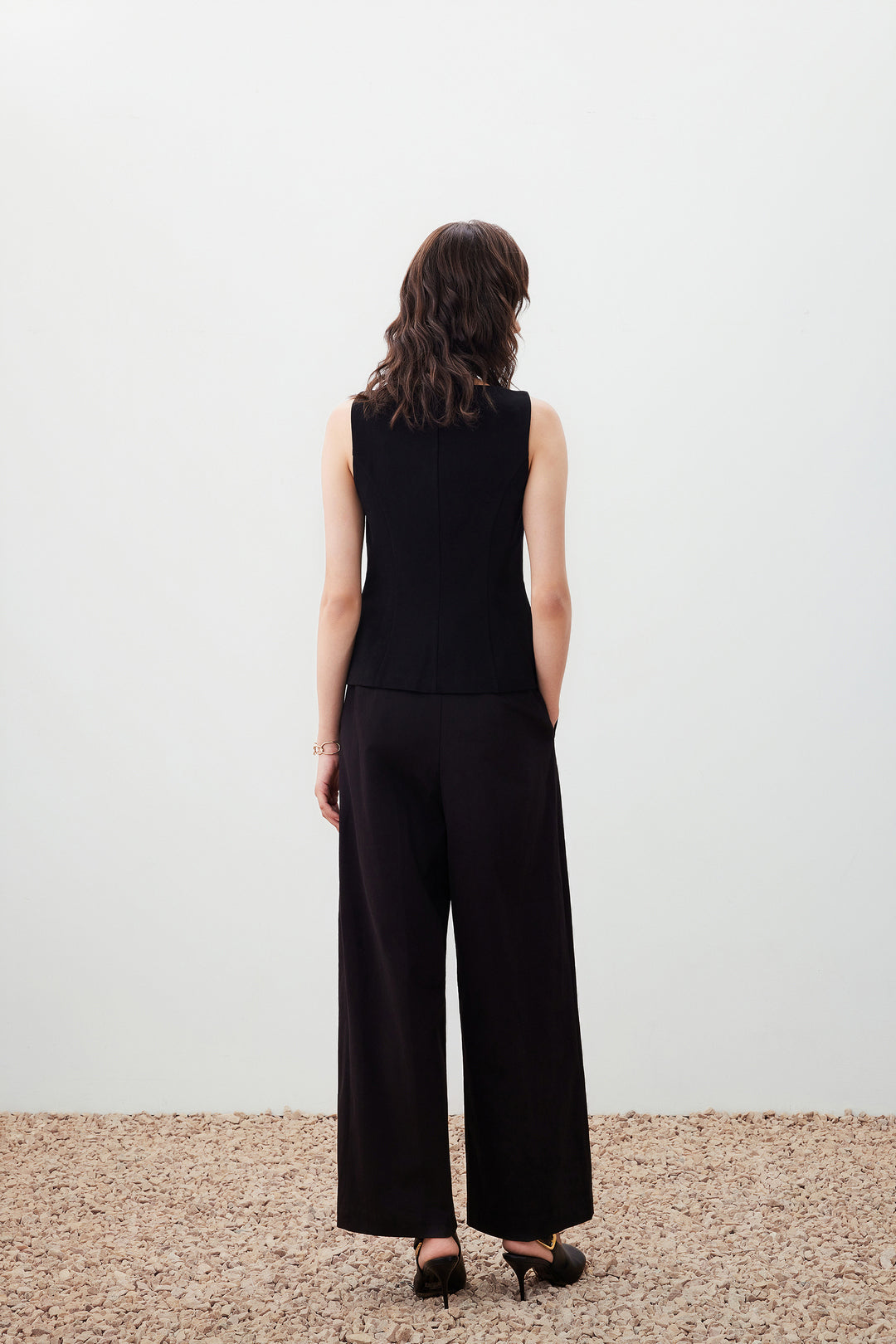 Square Neck Sleeveless Blouse