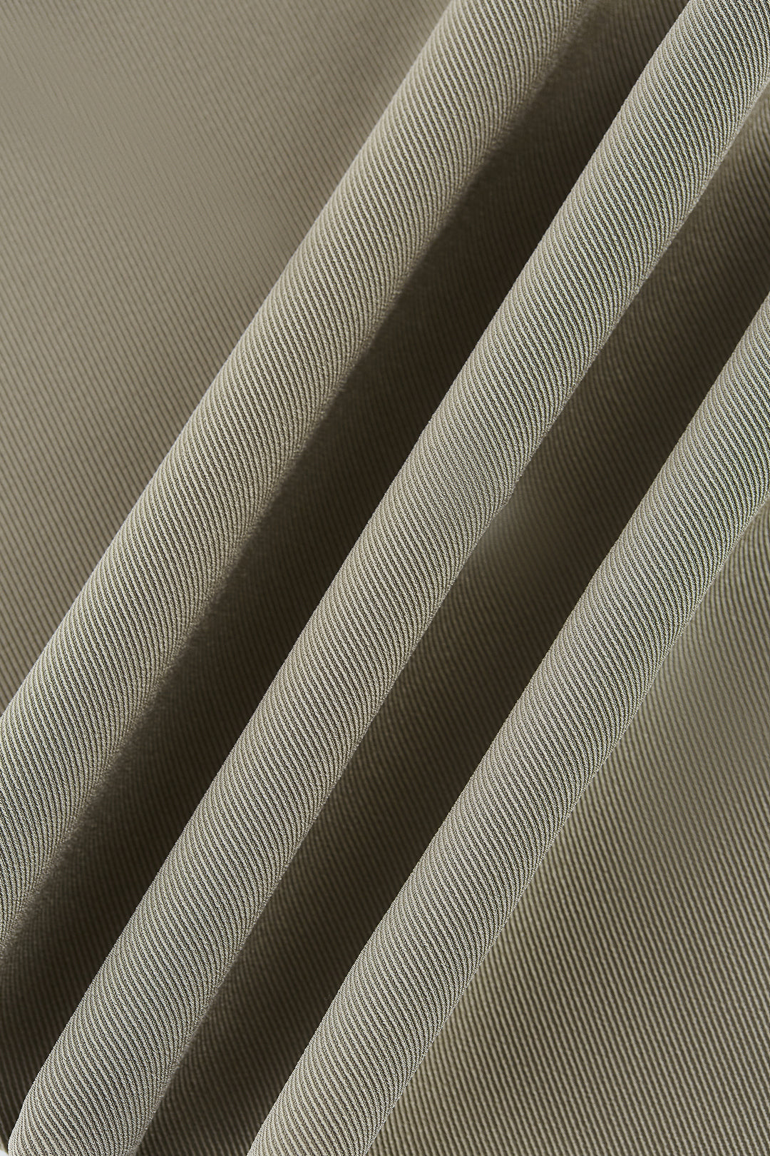 煙管褲型西裝褲