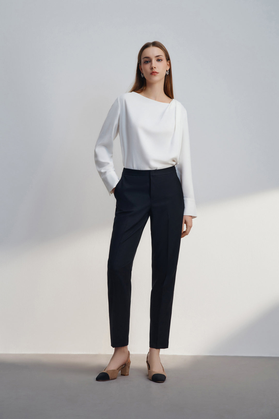 煙管褲型西裝褲