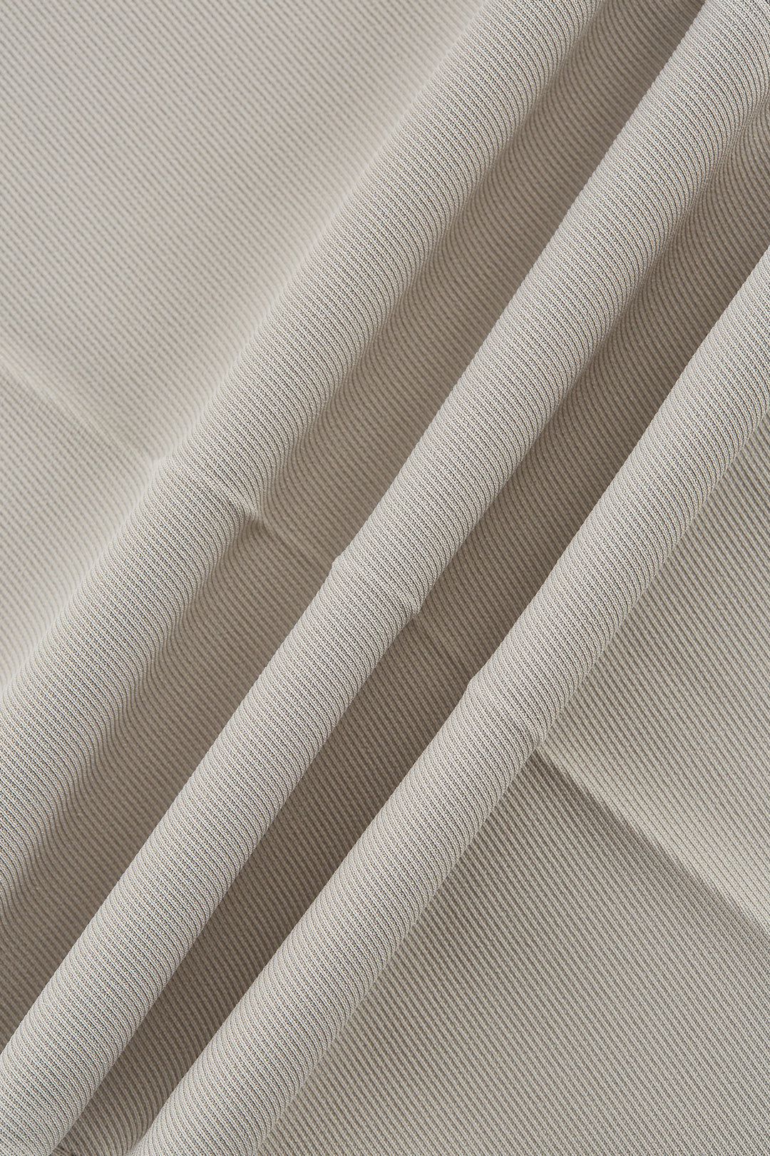 合身直腳剪裁休閒長褲