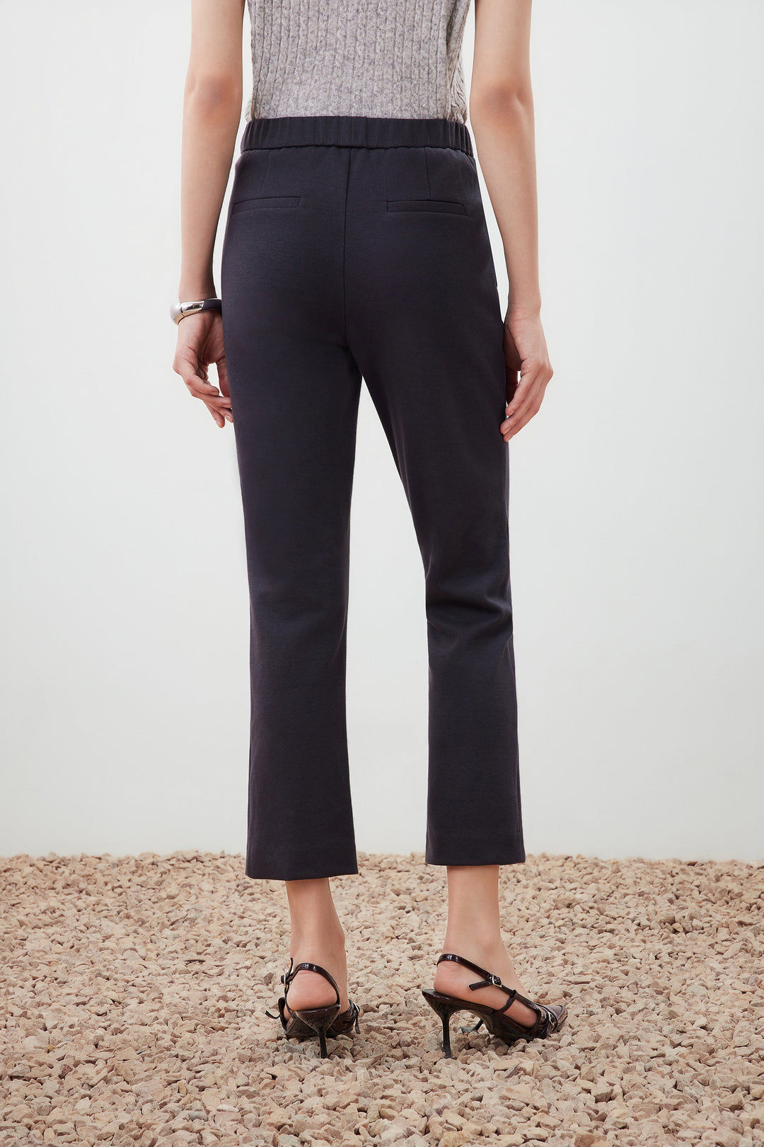 修身喇叭休閒長褲