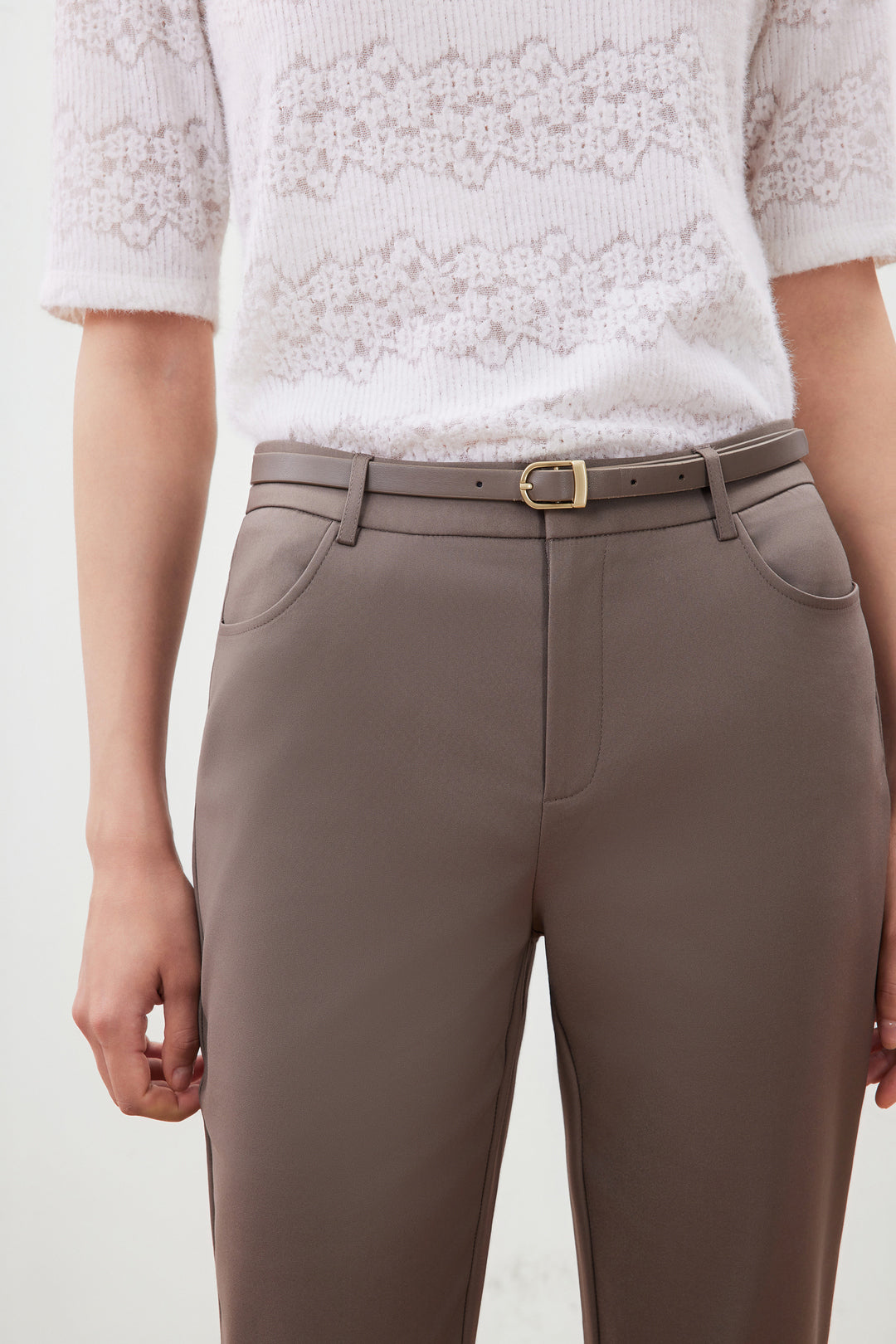 修身休閒長褲(配腰帶)