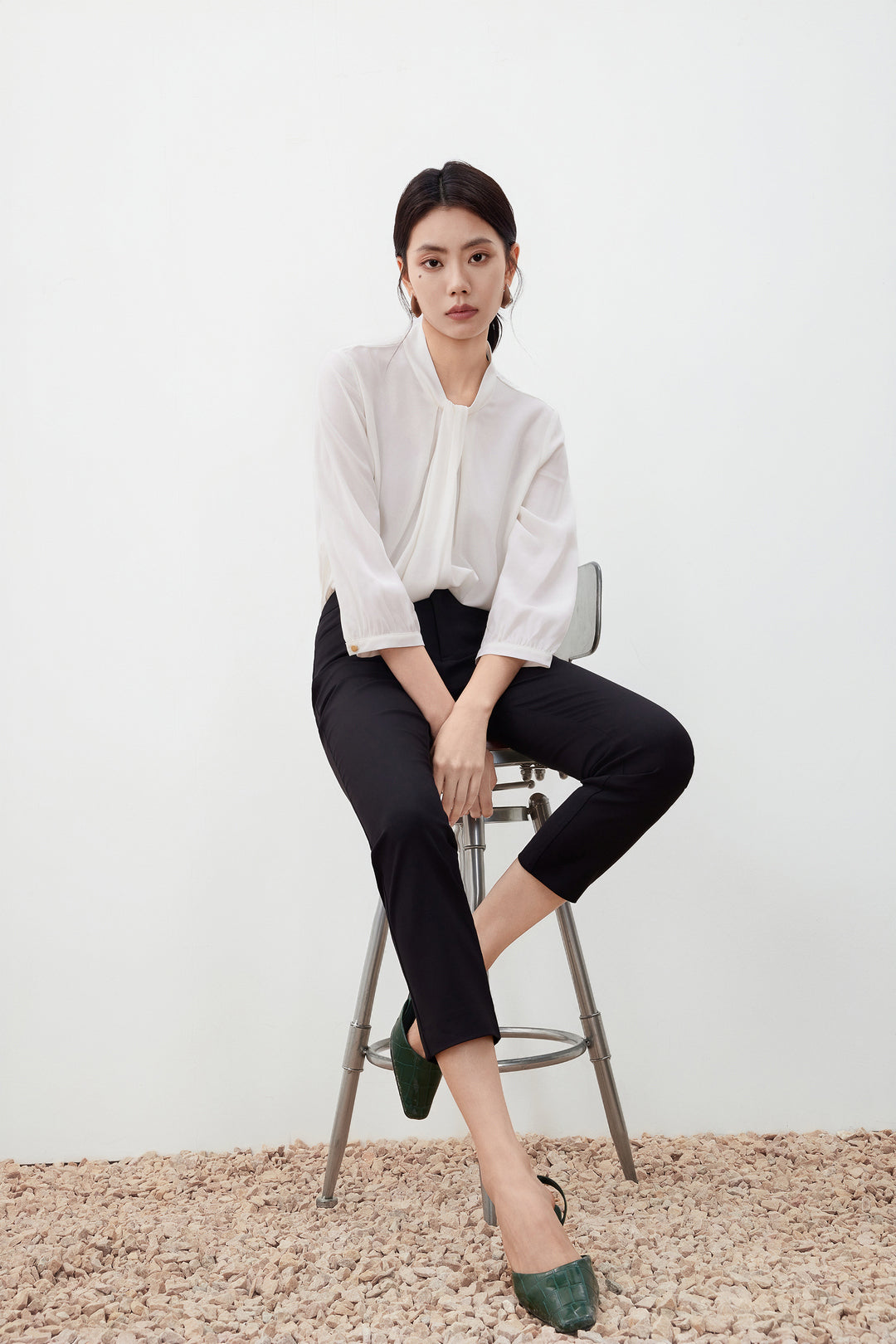 修身休閒長褲(配腰帶)