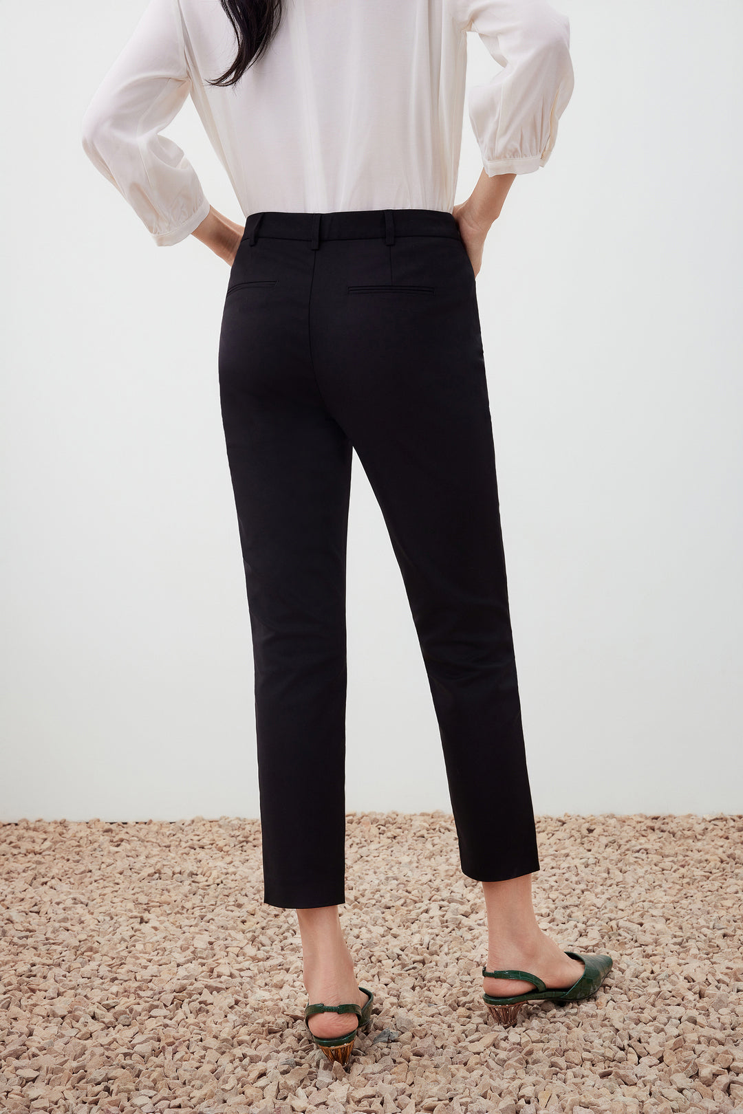 修身休閒長褲(配腰帶)