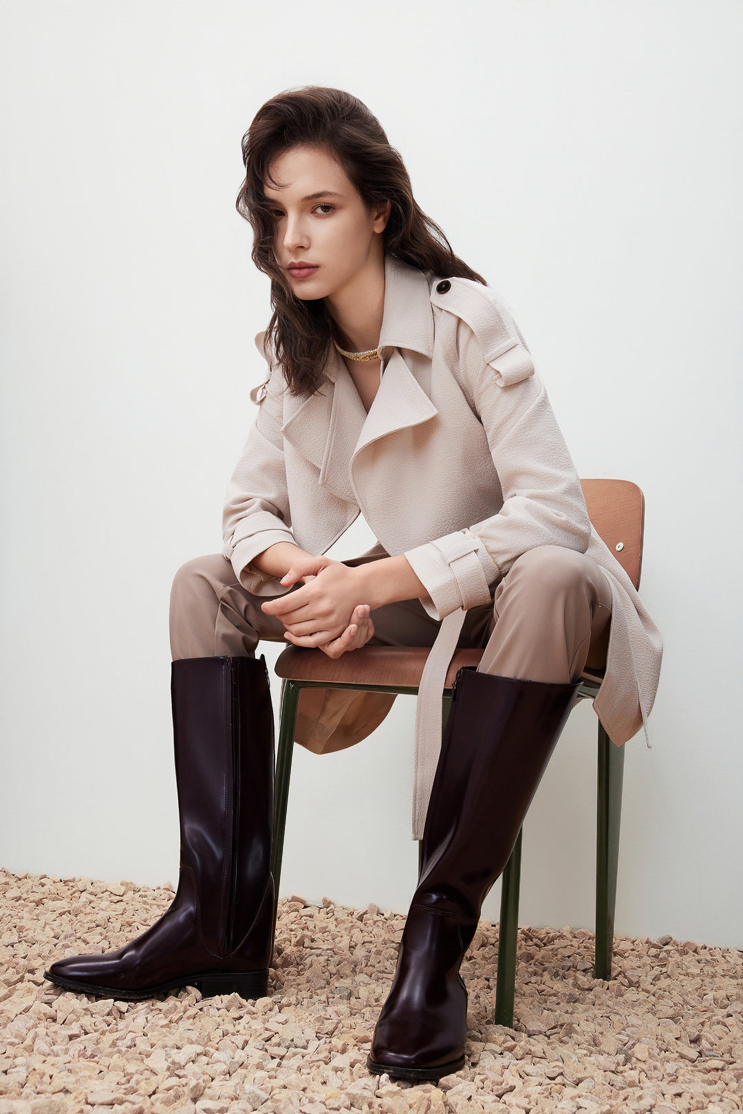 Crepe 翻領大衣(配原身布腰帶)