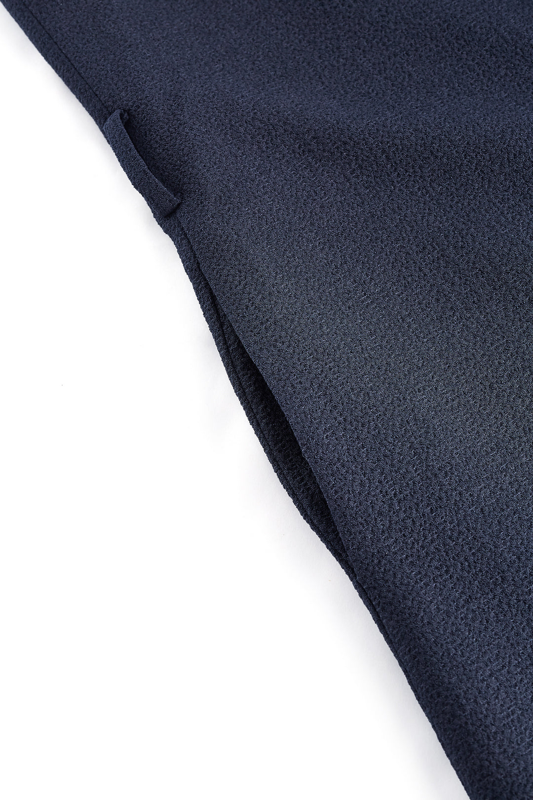 Crepe 翻領大衣(配原身布腰帶)