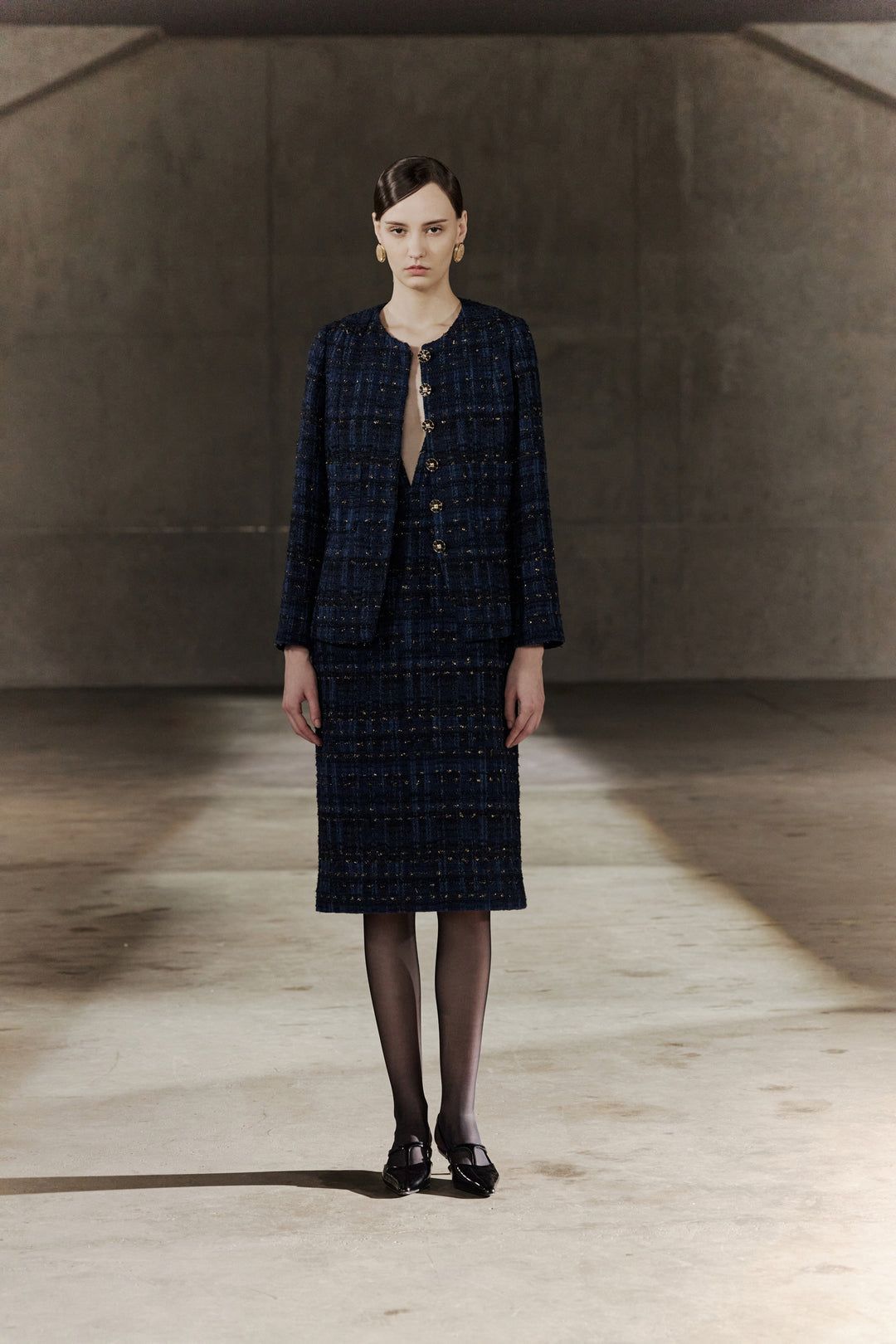 BLAACK | V領無袖連身裙