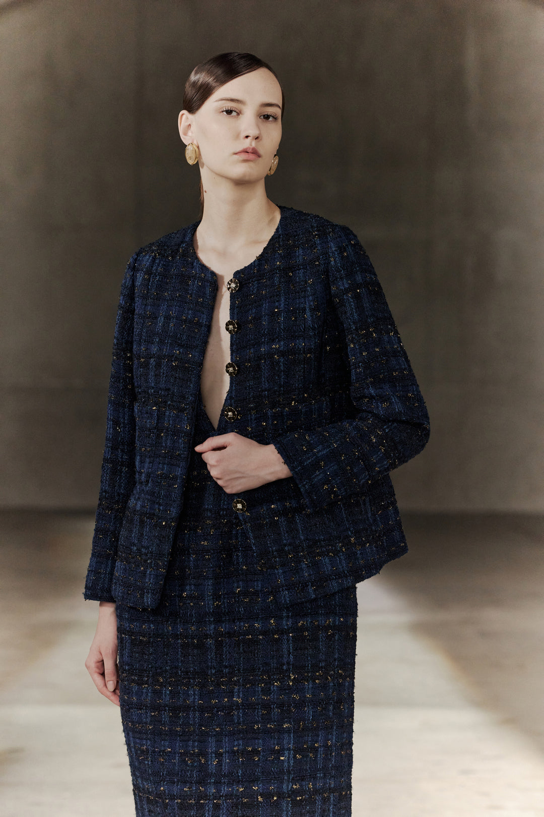 BLAACK WOMAN-blaack-v-neck-long-sleeve-jacket-56985030-Blue